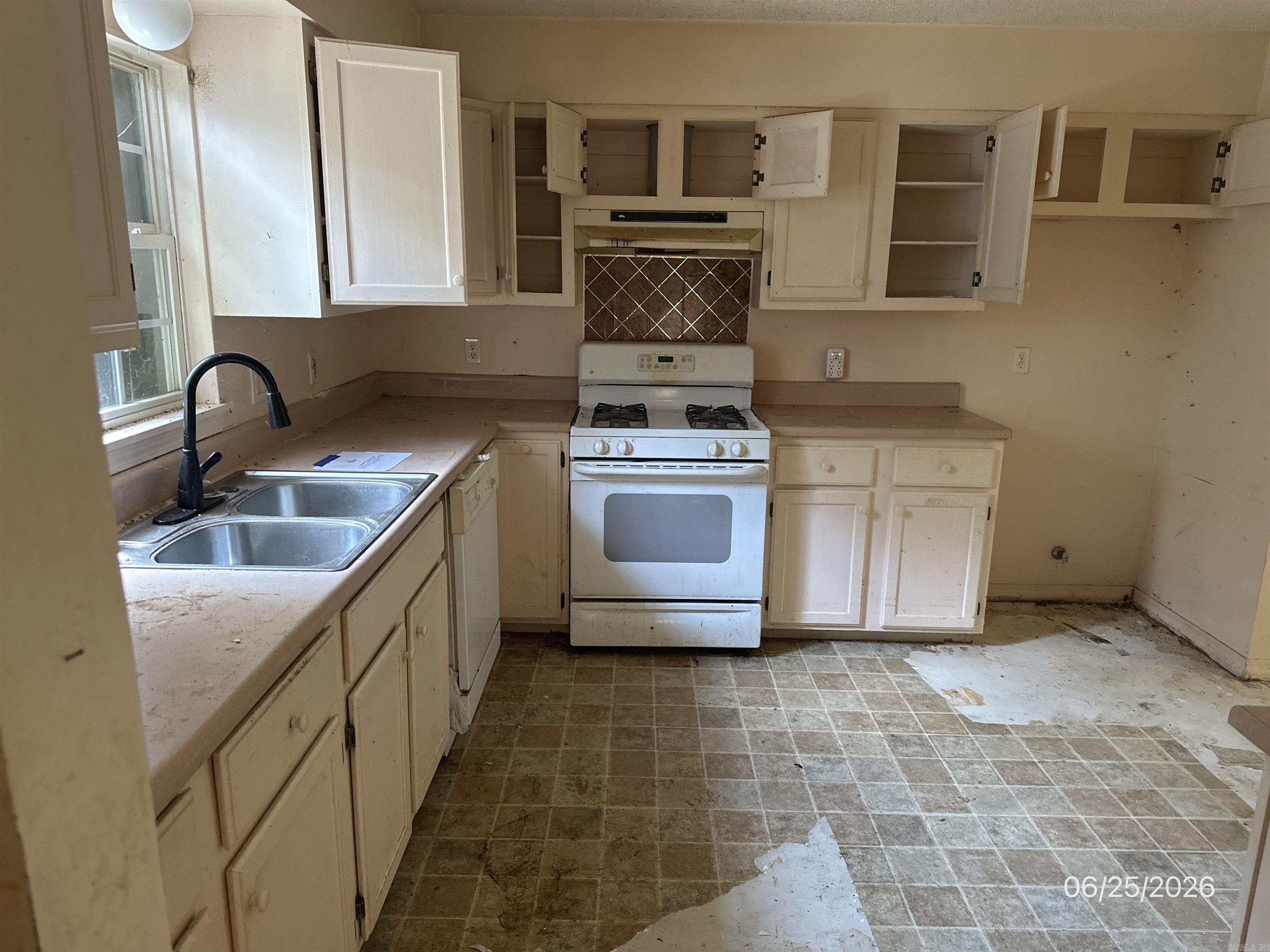 9081 Hwy 254 E  Dennard, AR