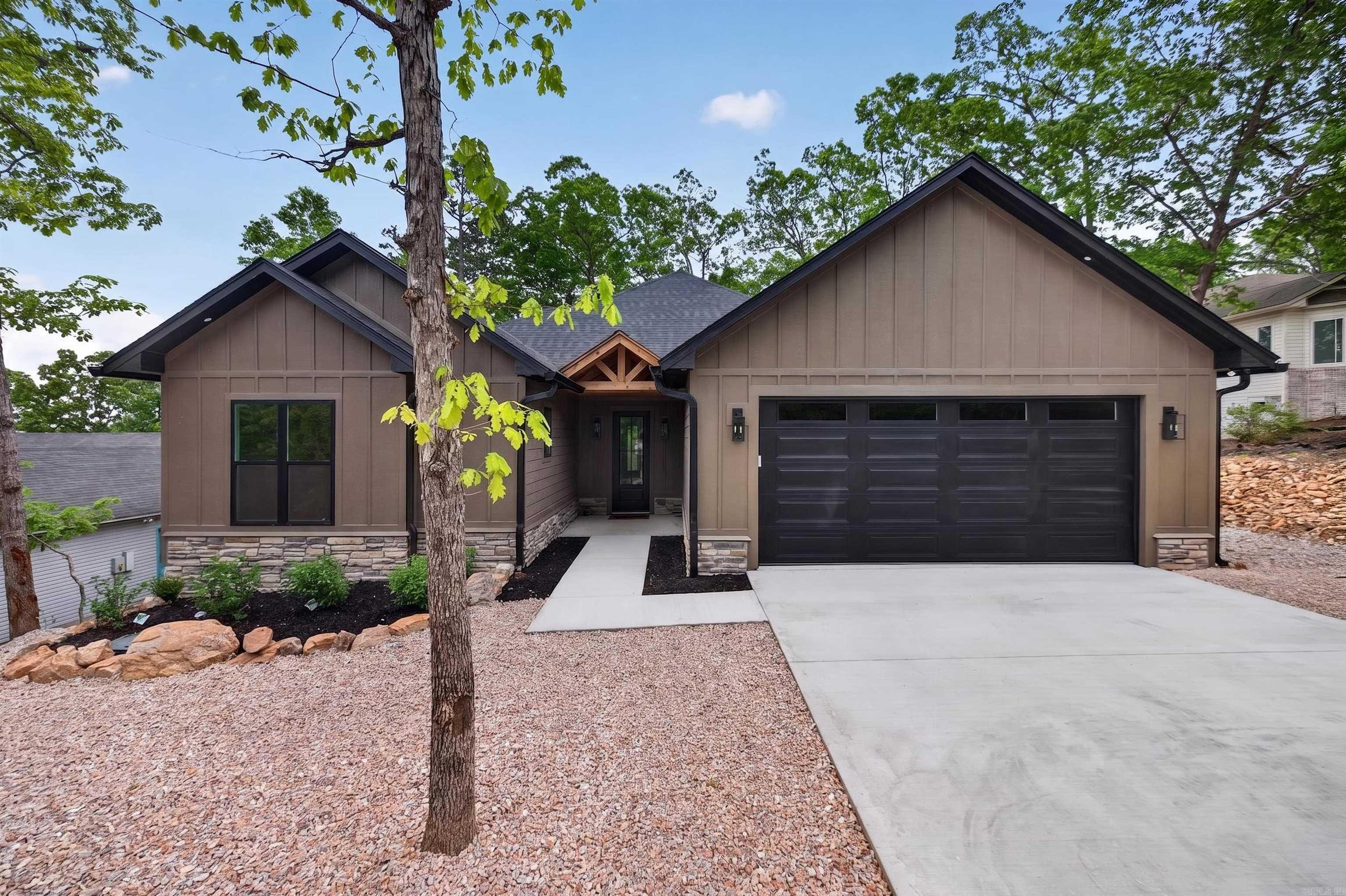 36 Baltanas  Hot Springs Village, AR