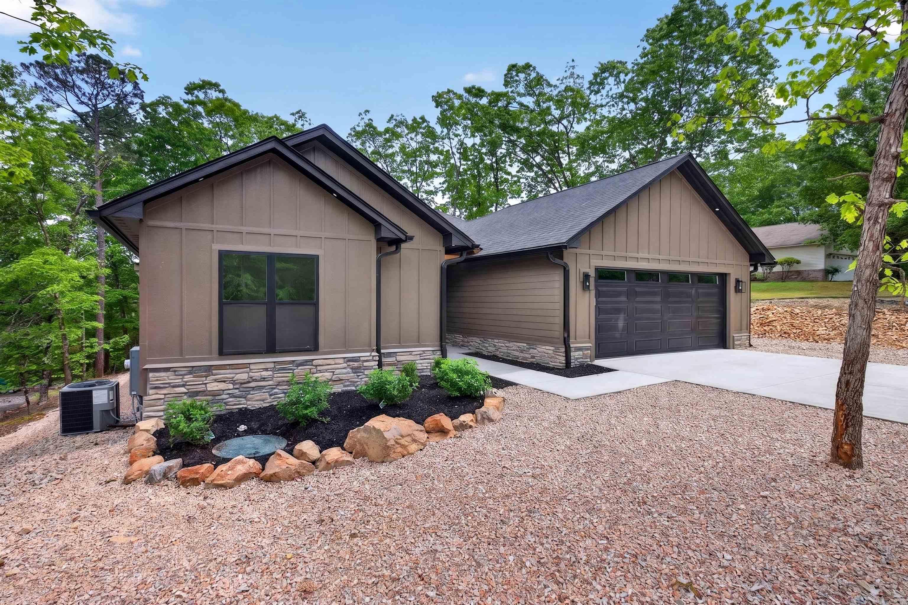 36 Baltanas  Hot Springs Village, AR