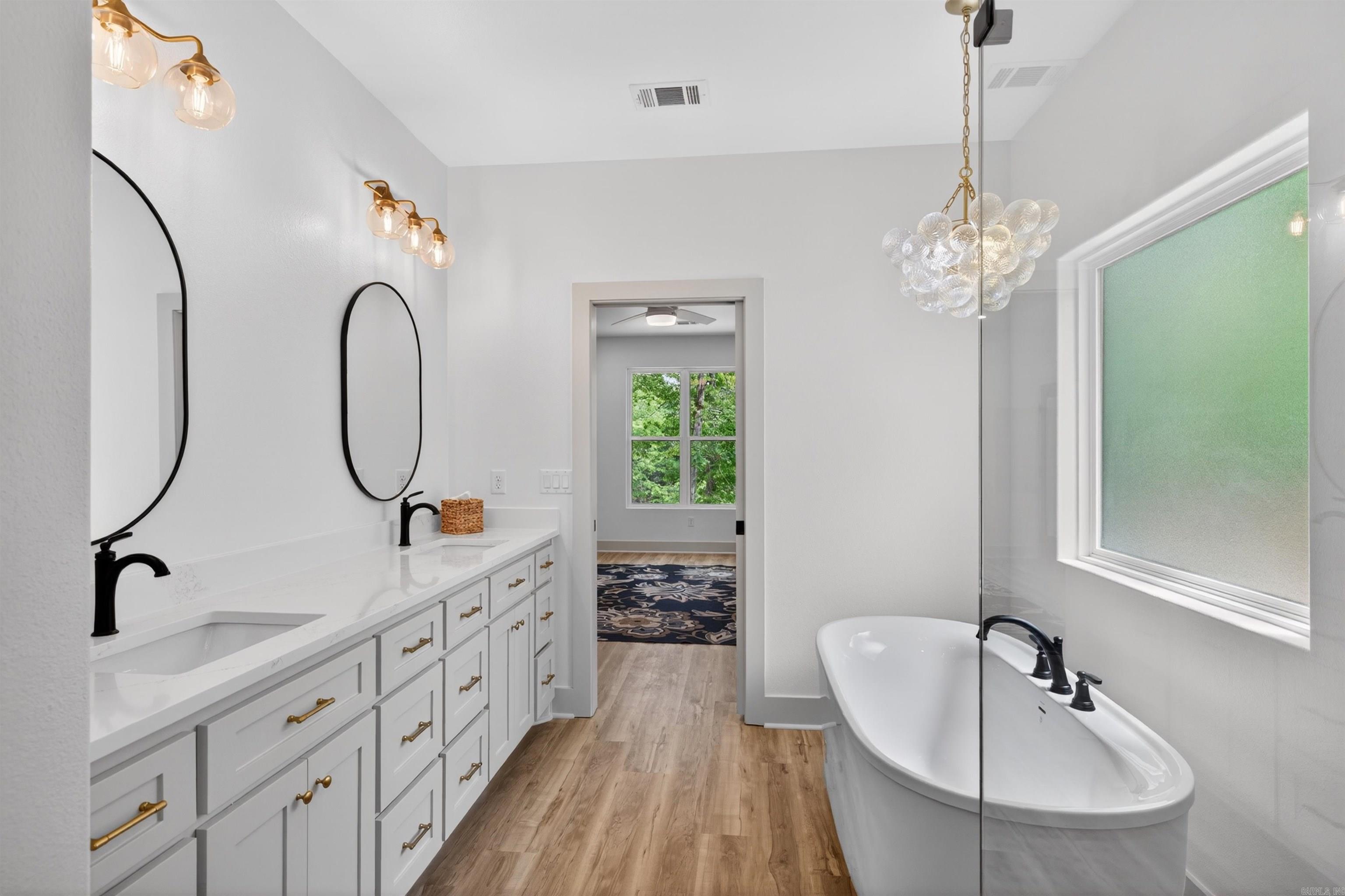 36 Baltanas  Hot Springs Village, AR