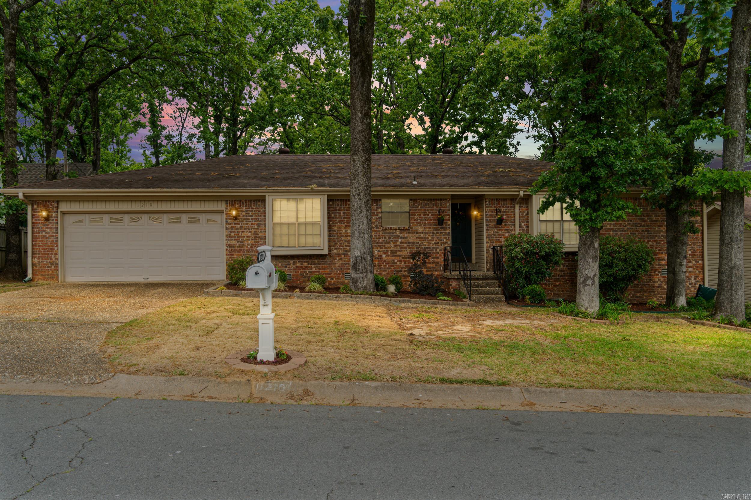 1210 Coulter  Sherwood, AR