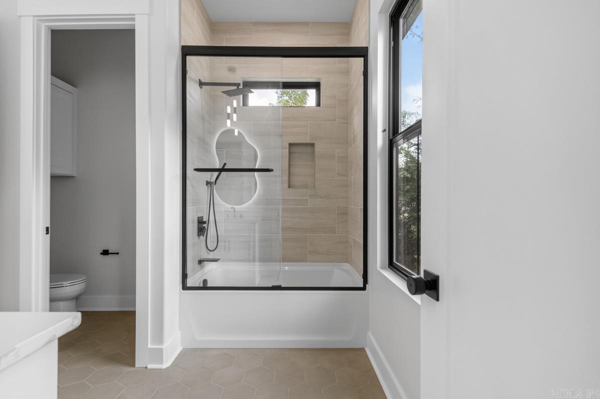 1054 Sungate Drive  Alexander, AR