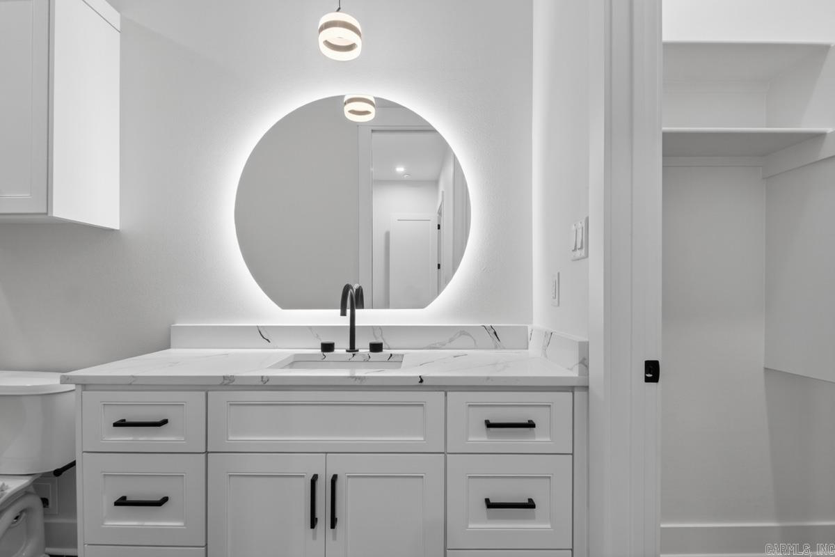 1054 Sungate Drive  Alexander, AR