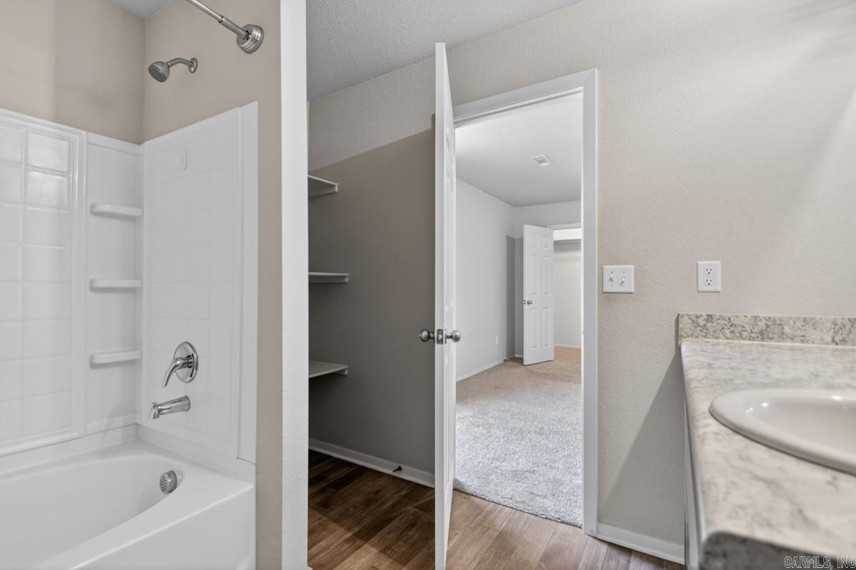 31 Avant Garde  Little Rock, AR