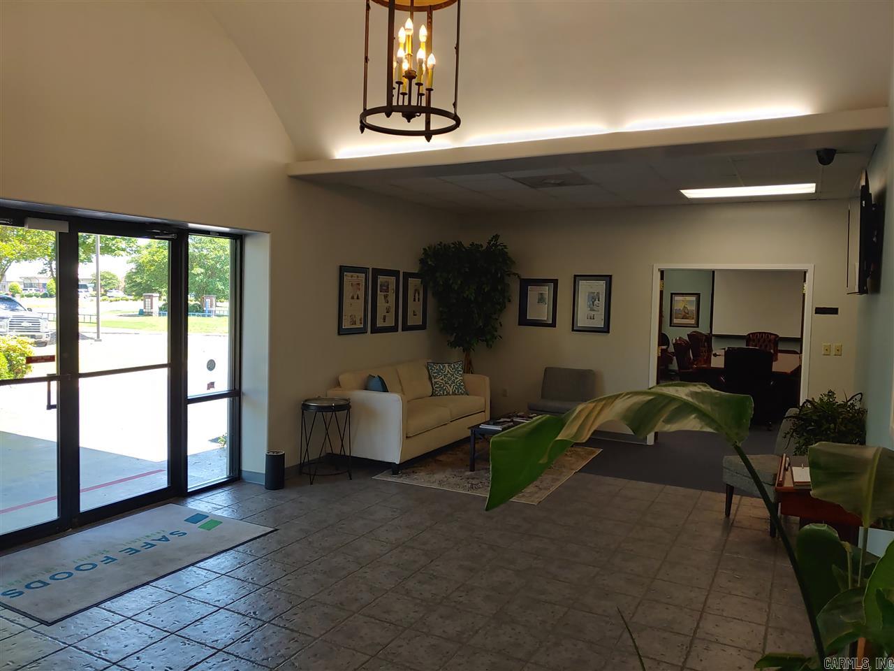 4801 NorthShore Office 111  North Little Rock, AR