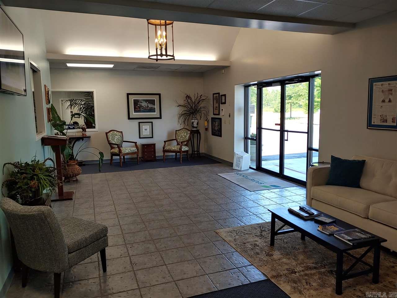 4801 NorthShore Office 111  North Little Rock, AR