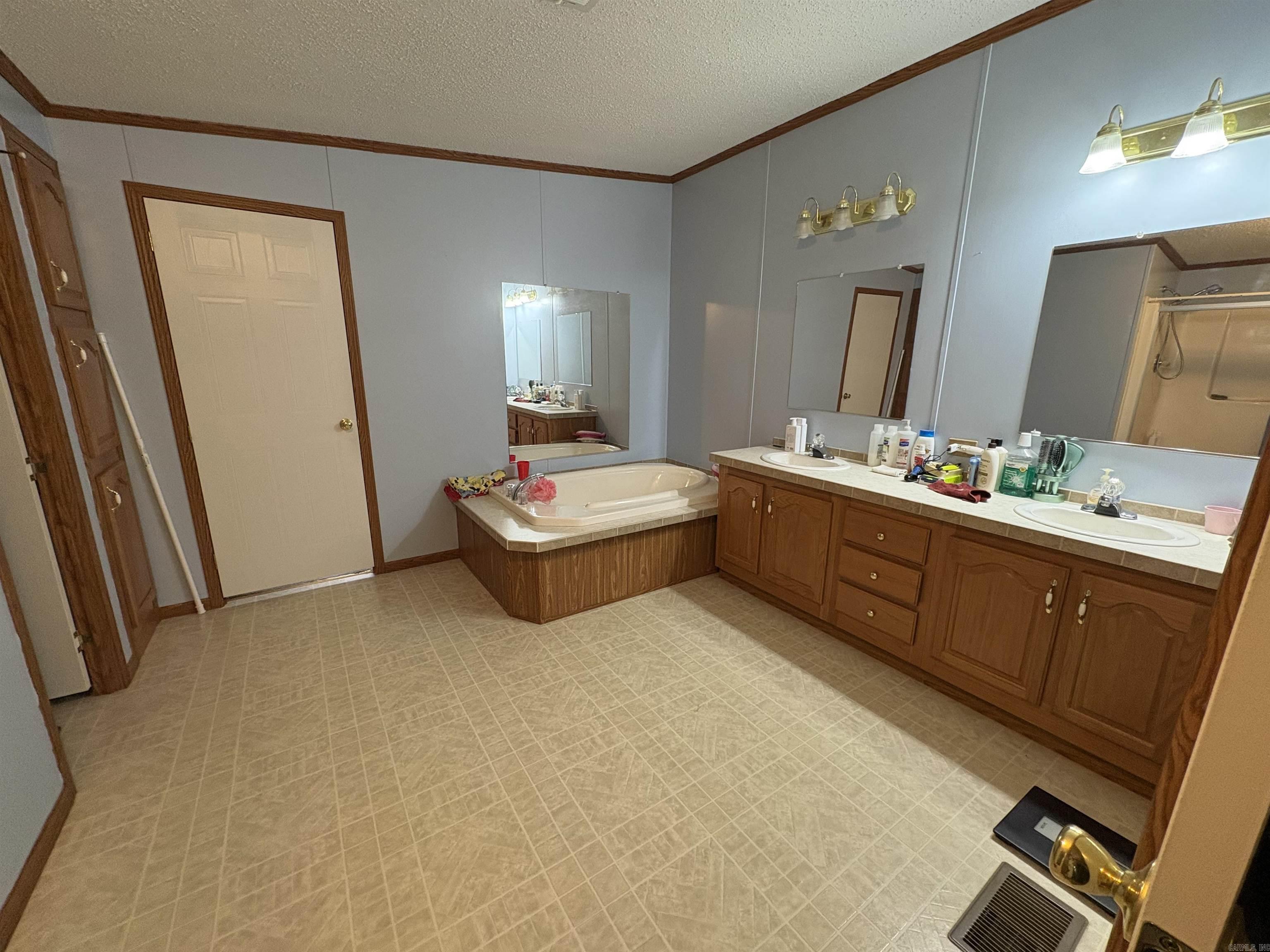 631 CR 853  Green For., AR