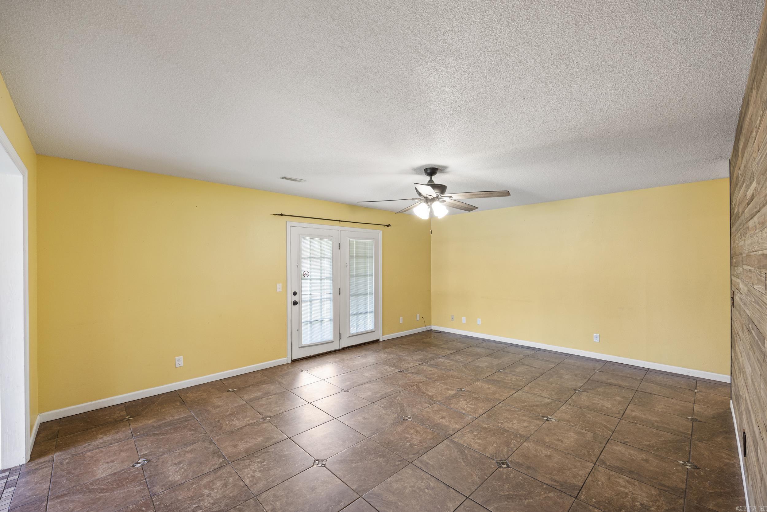 10 Cagle Street Clarksville, AR 72830