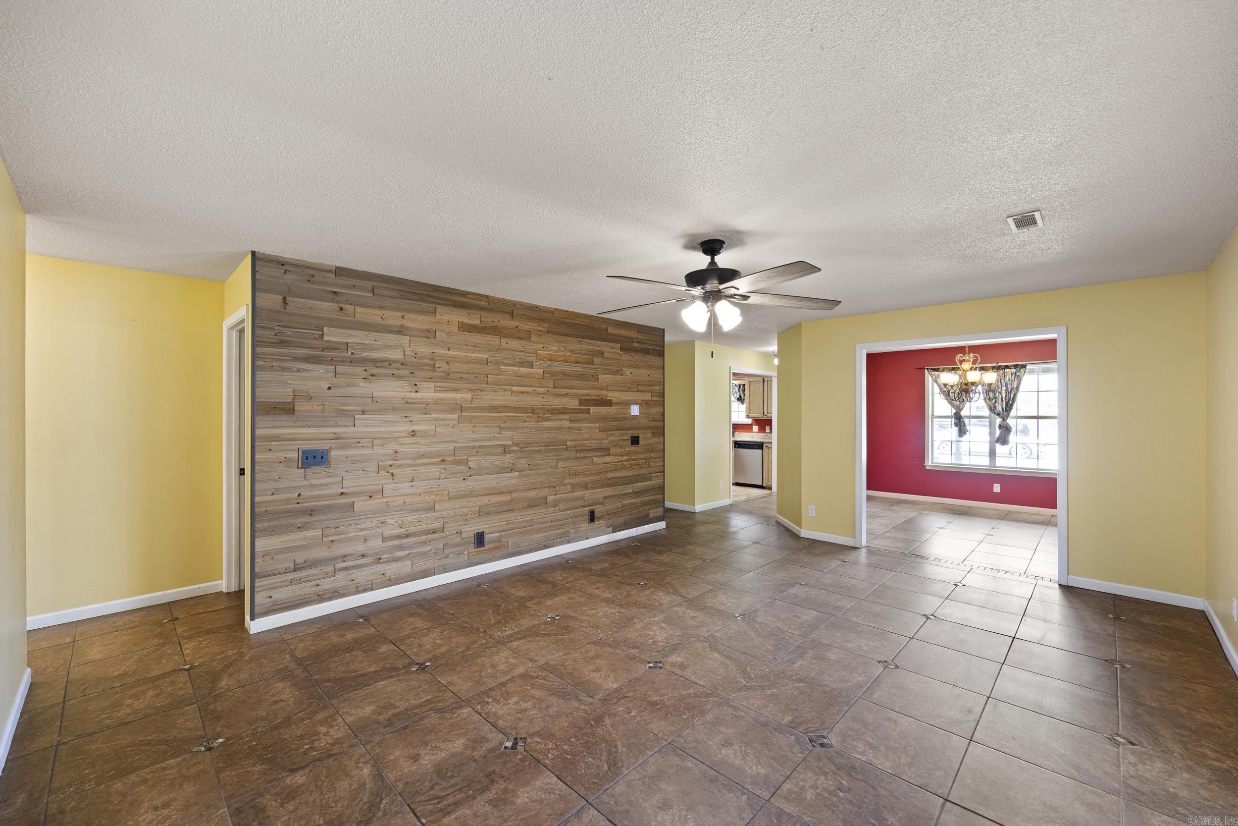 10 Cagle Street Clarksville, AR 72830