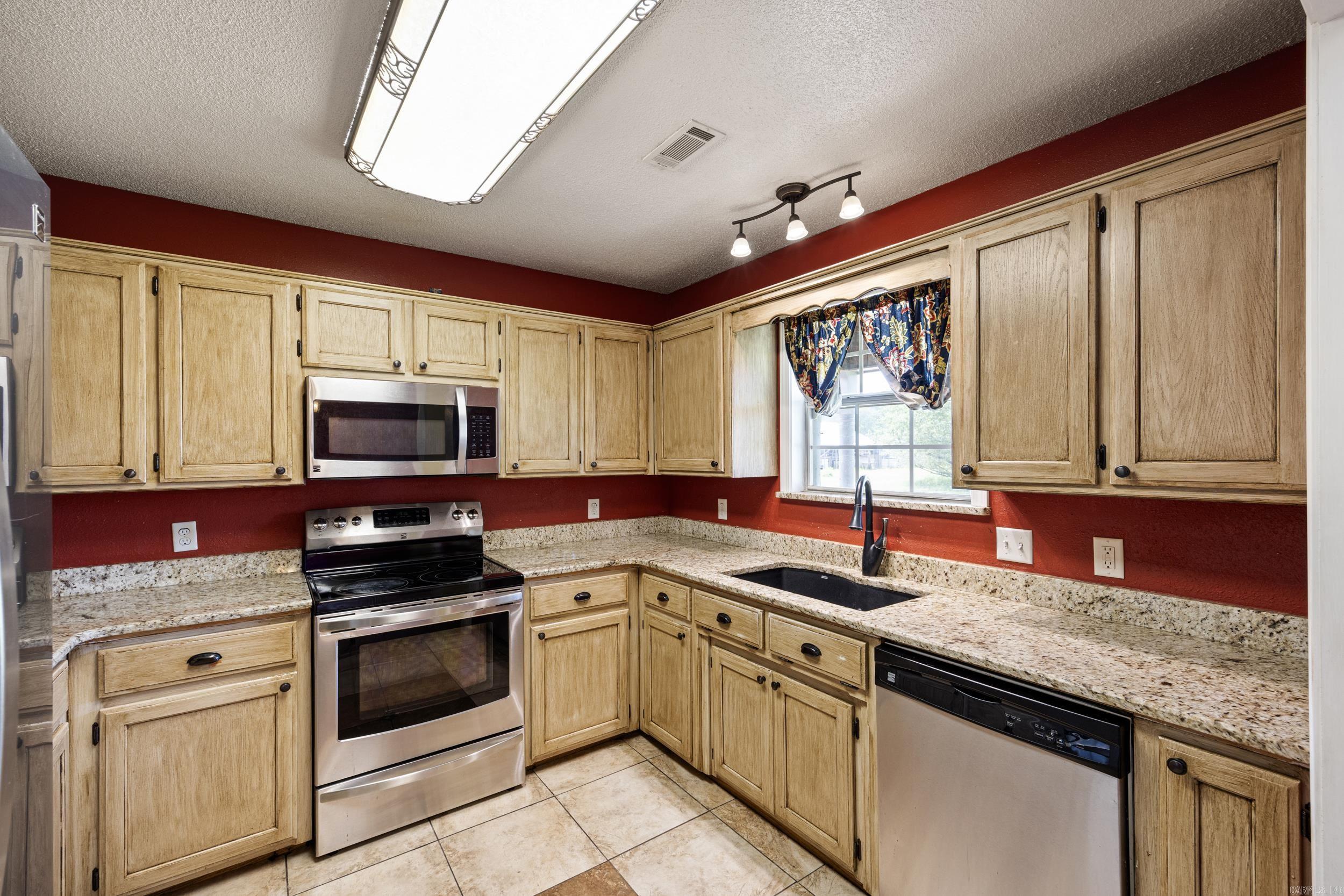 10 Cagle Street Clarksville, AR 72830