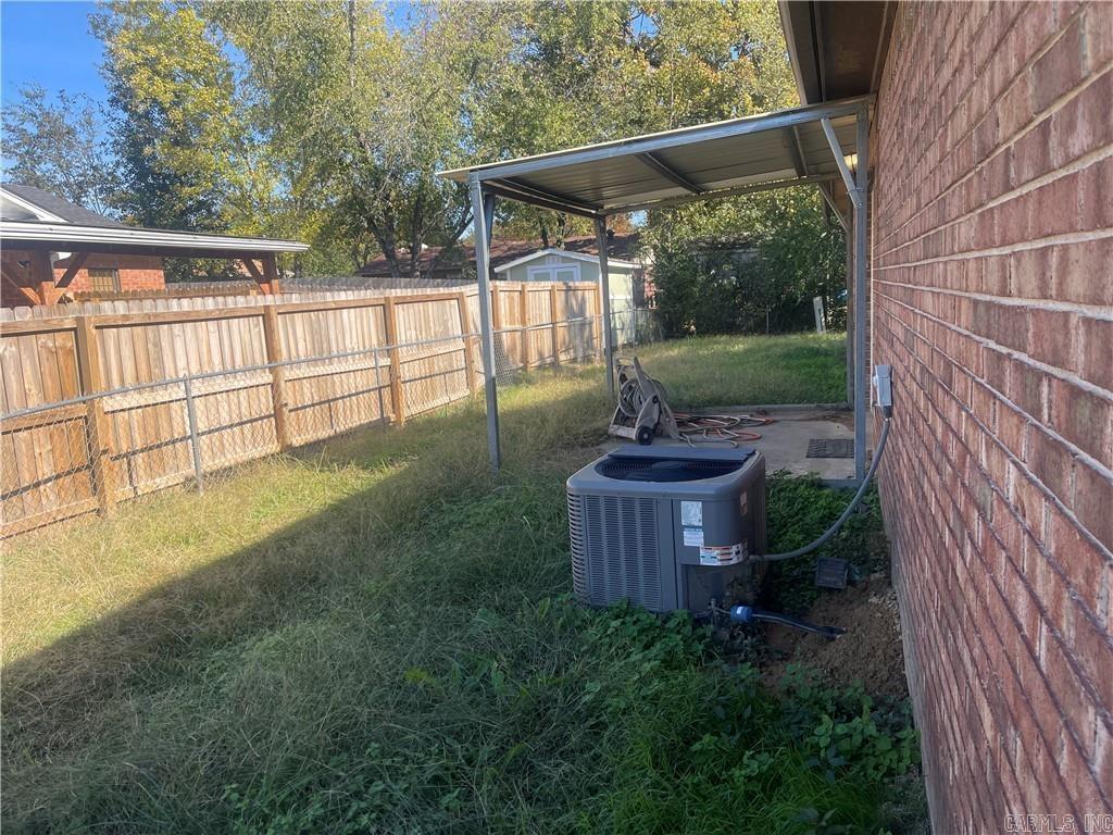 10 Cagle  Clarksville, AR