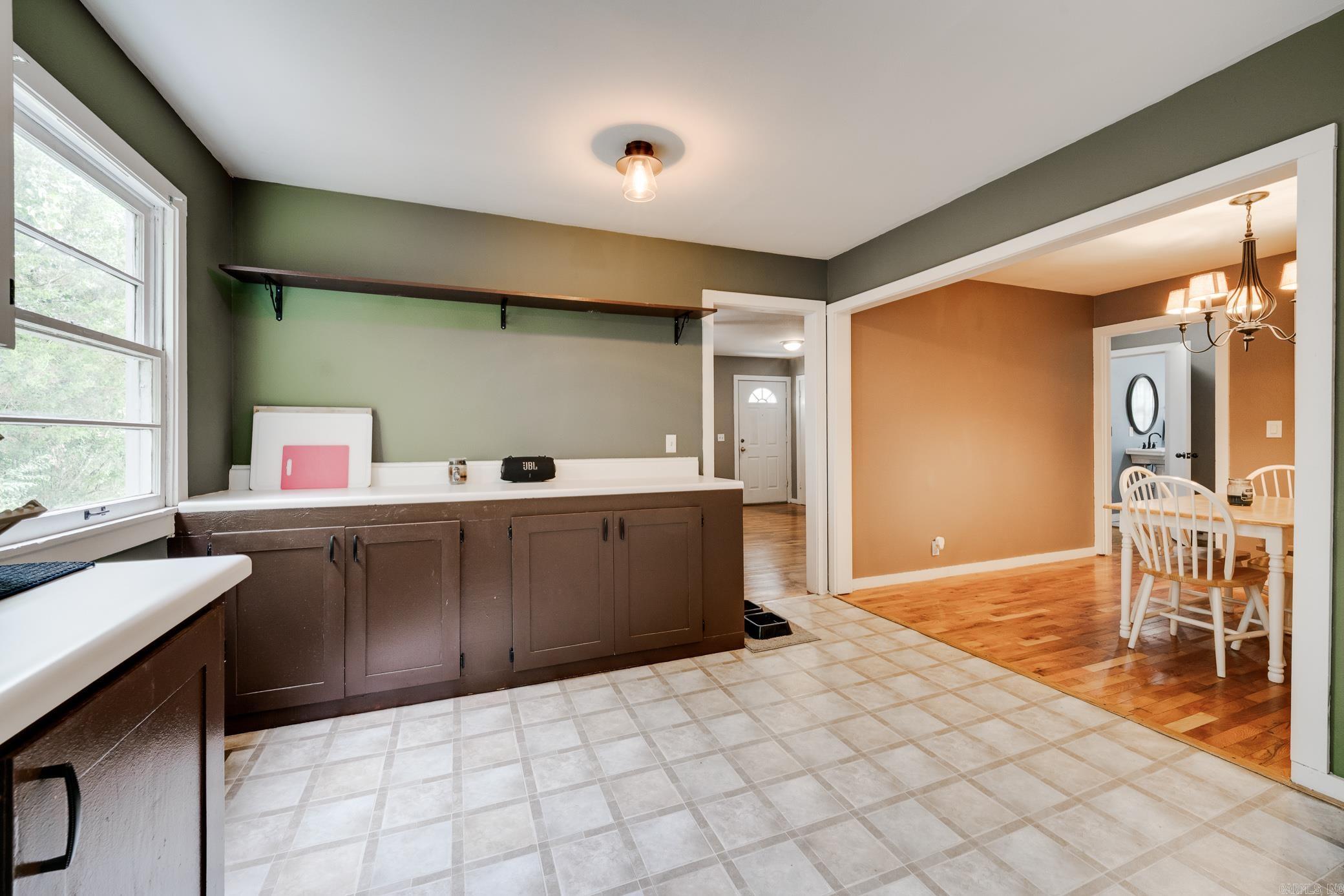 1204 W Main  Heber Springs, AR