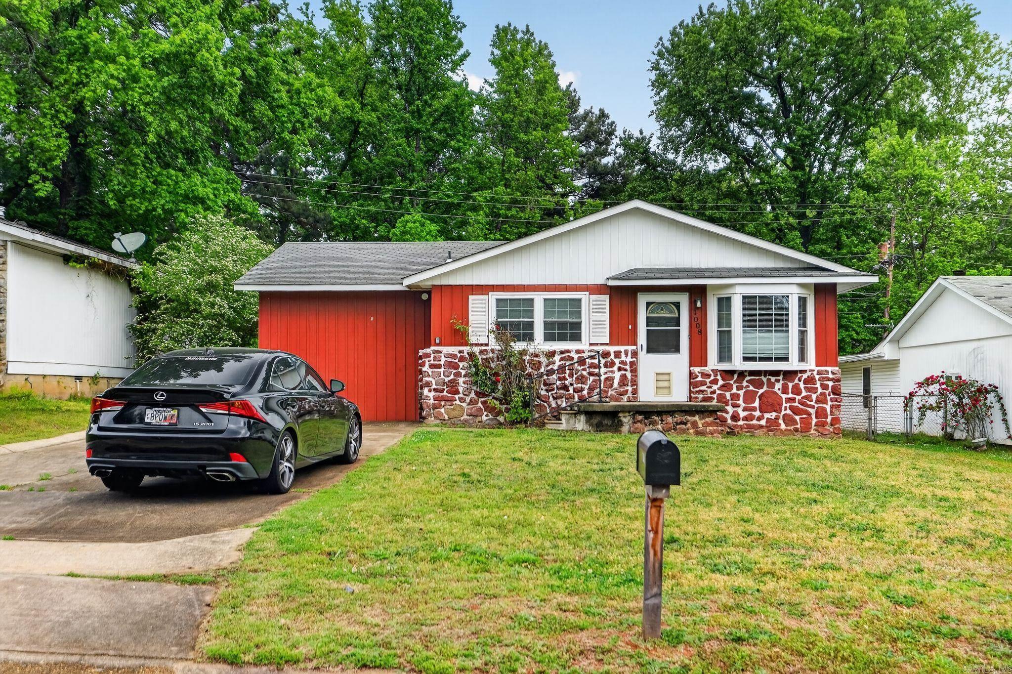1008 Ferrell Drive — exterior