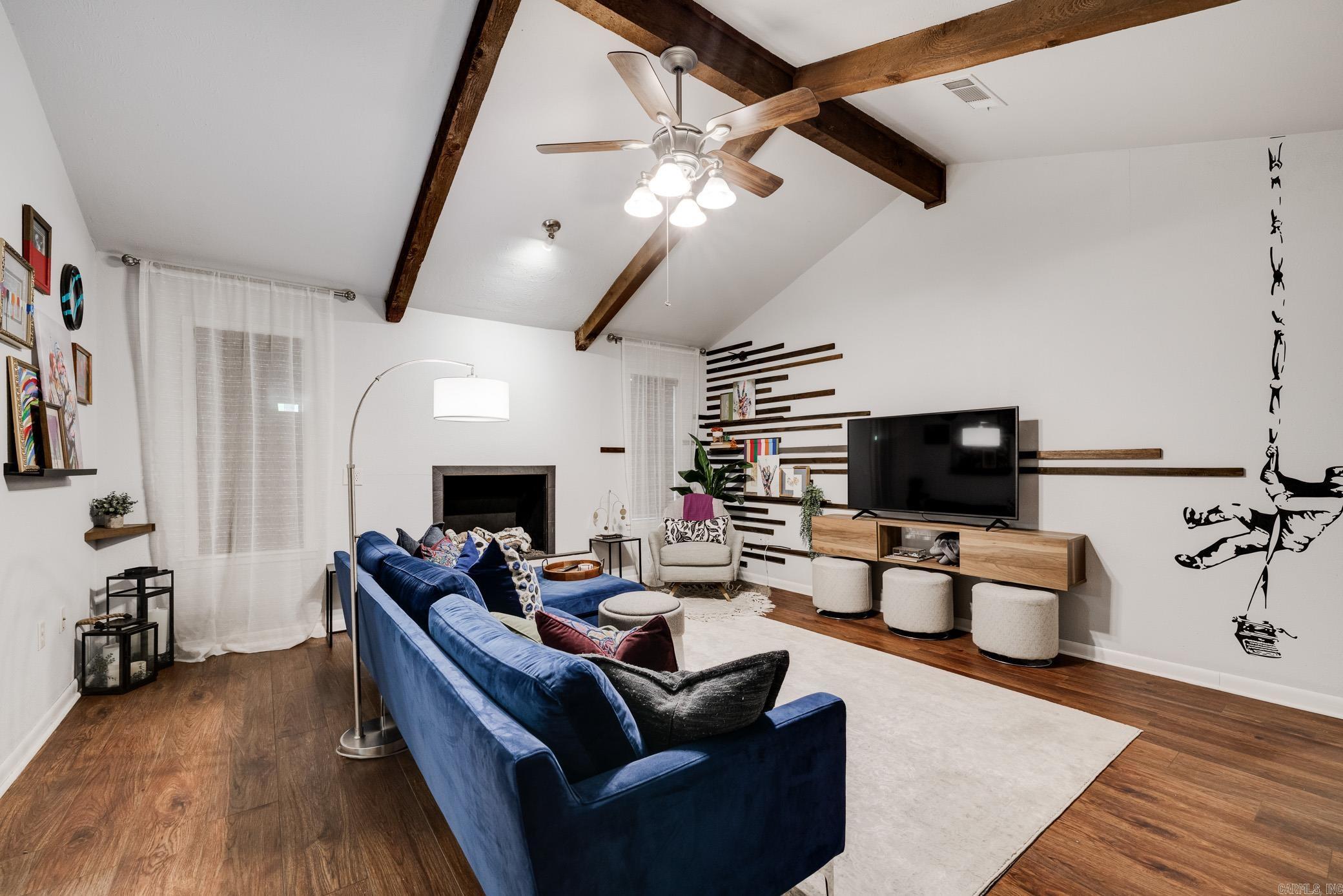 3 Hawthorne  Conway, AR