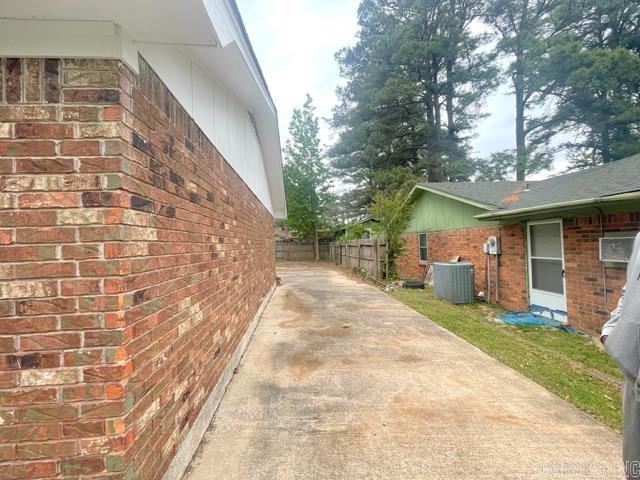 95 Weschester  White Hall, AR