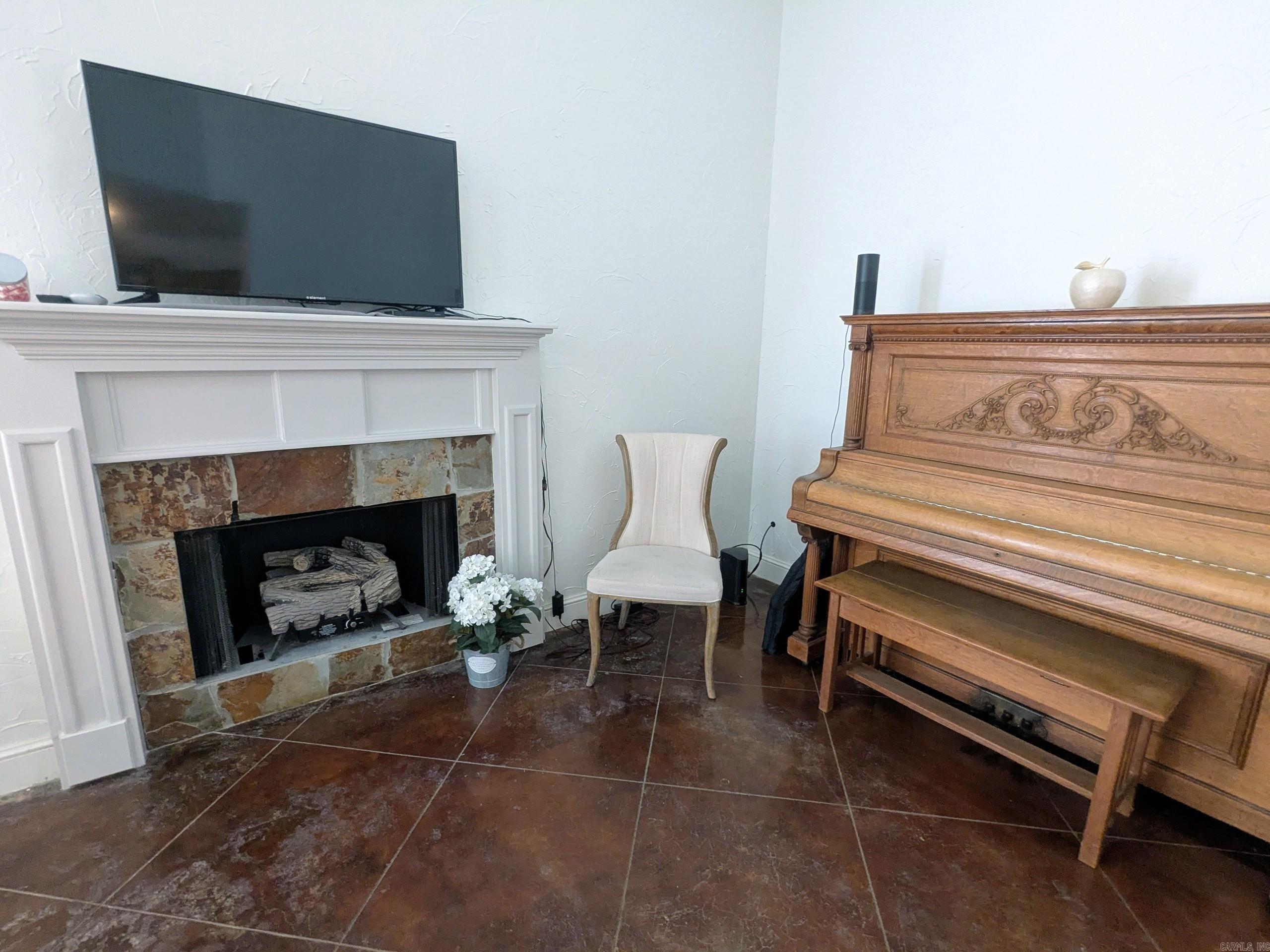 2111 Autumn  Jonesboro, AR