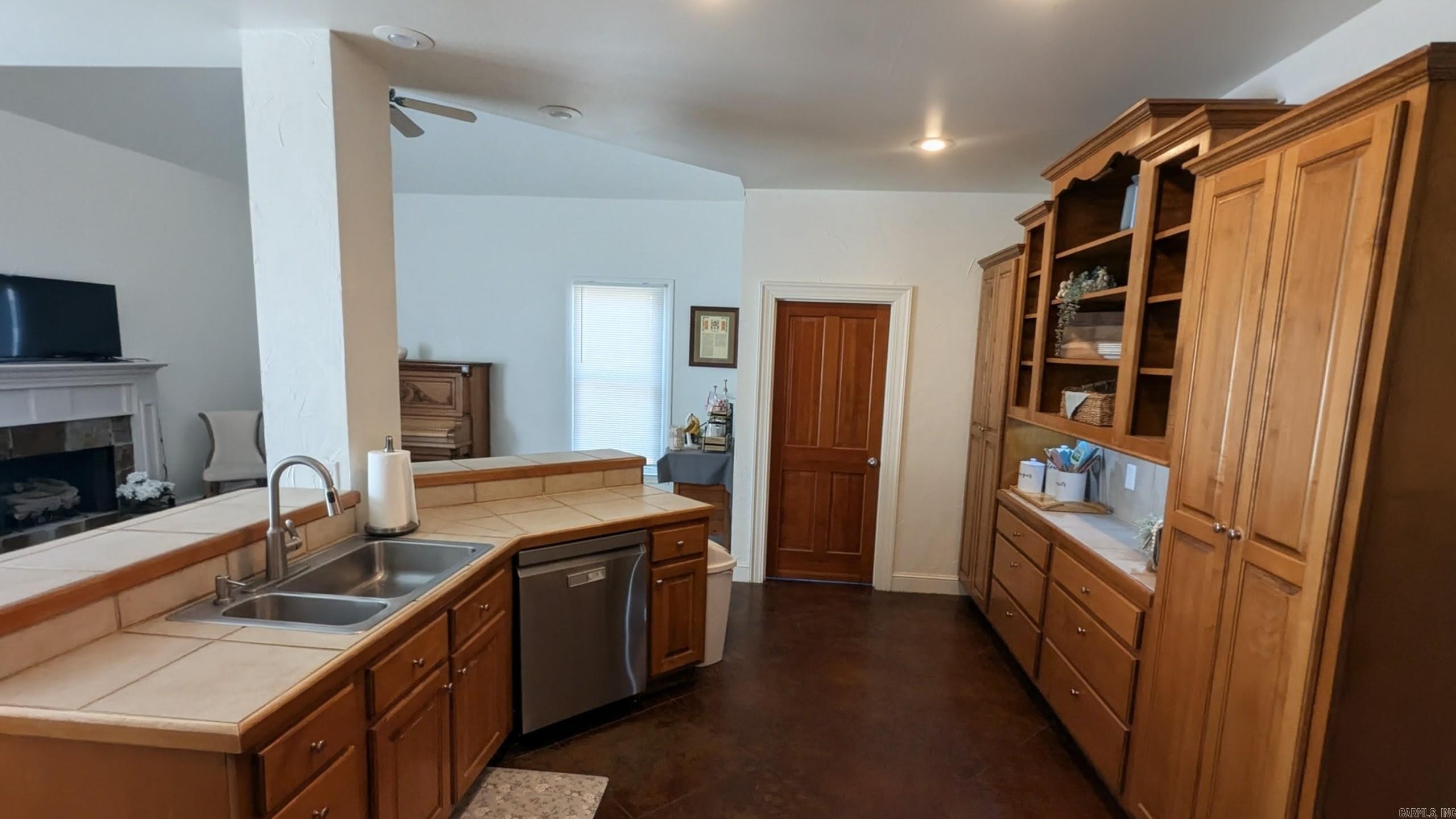 2111 Autumn  Jonesboro, AR