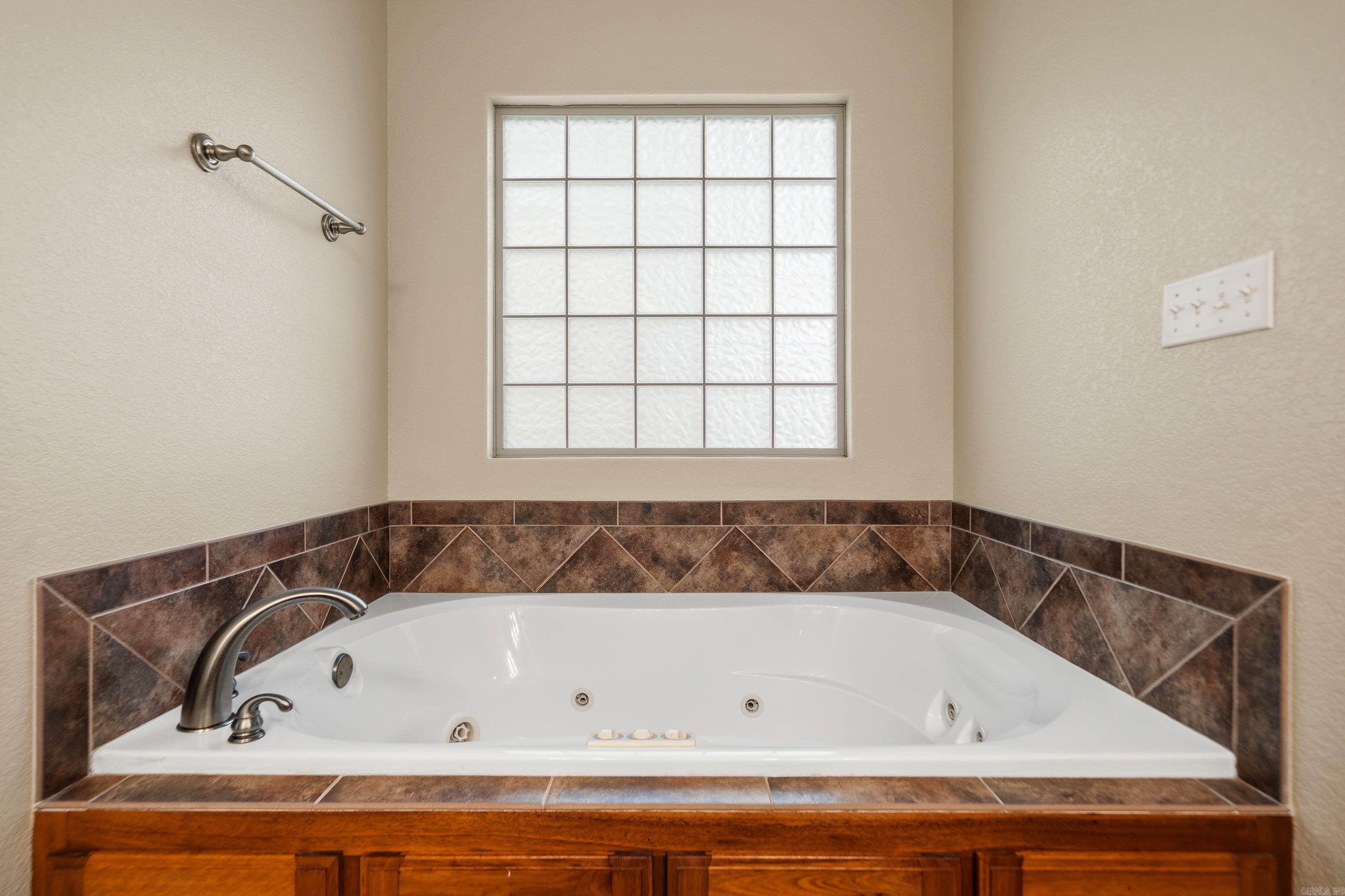 140 Clairmoor Ct  Hot Springs, AR