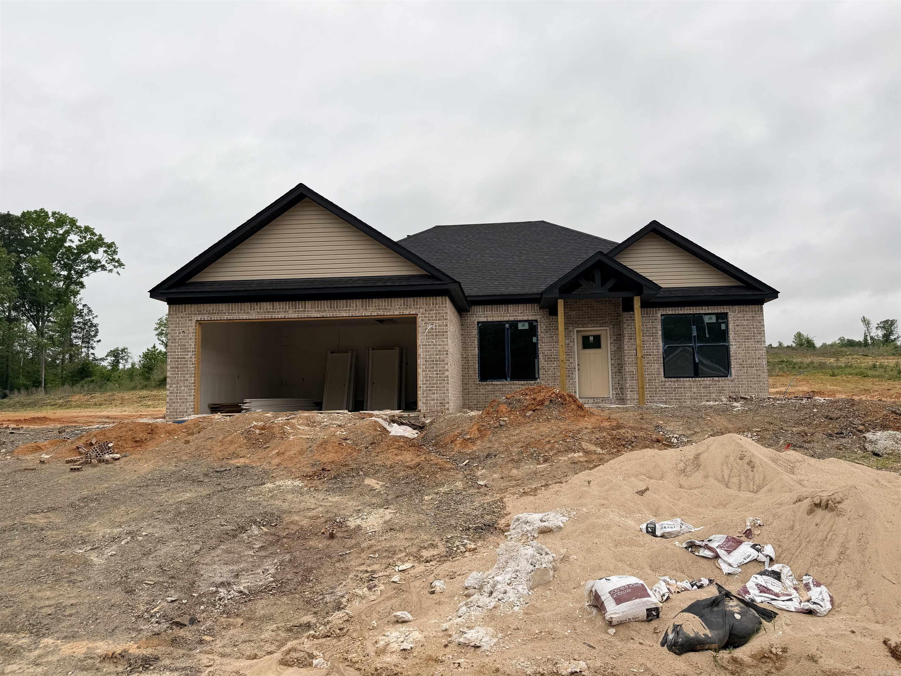 140 Southridge  Arkadelphia, AR