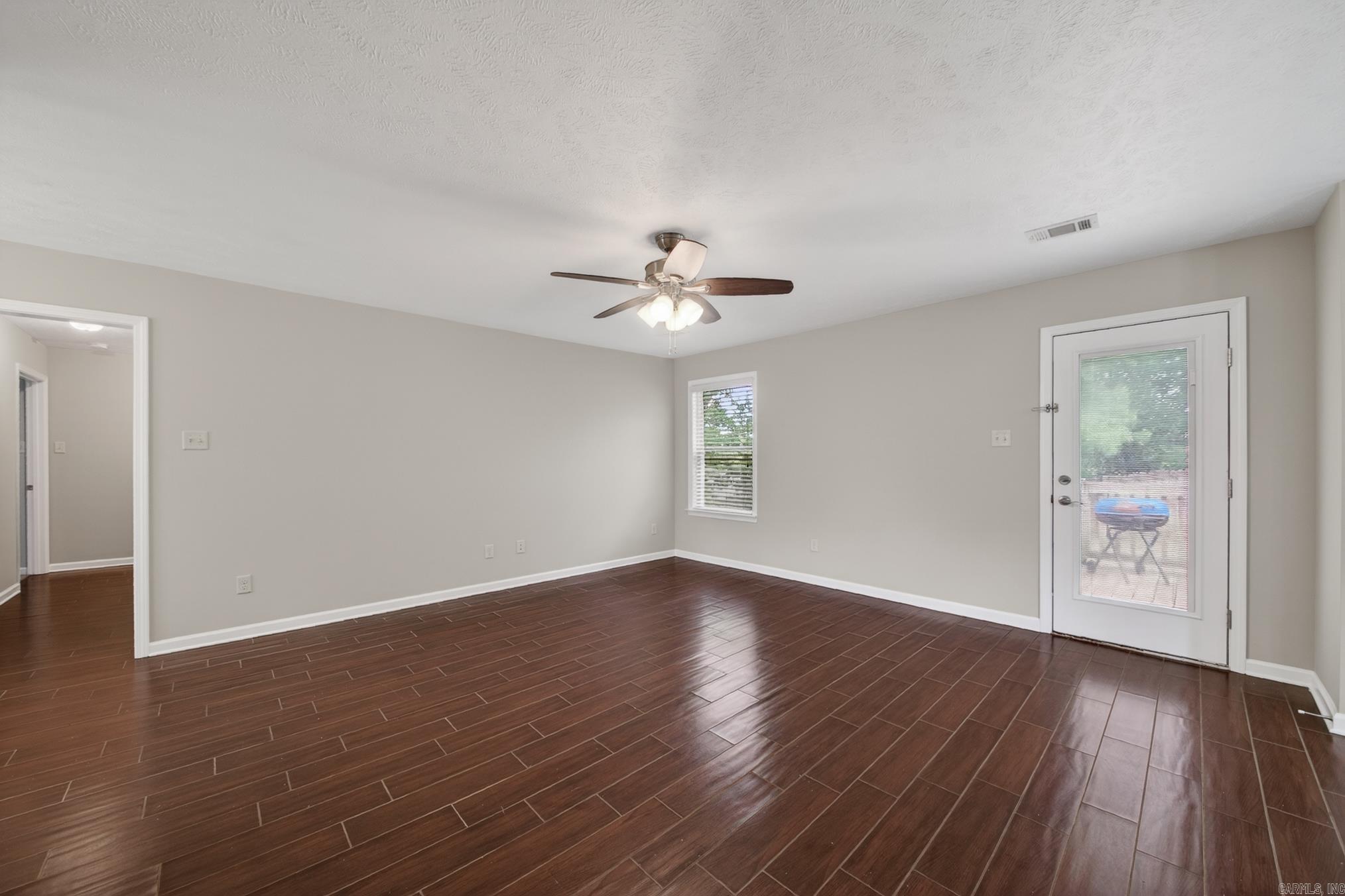 25 Highplains  Cabot, AR