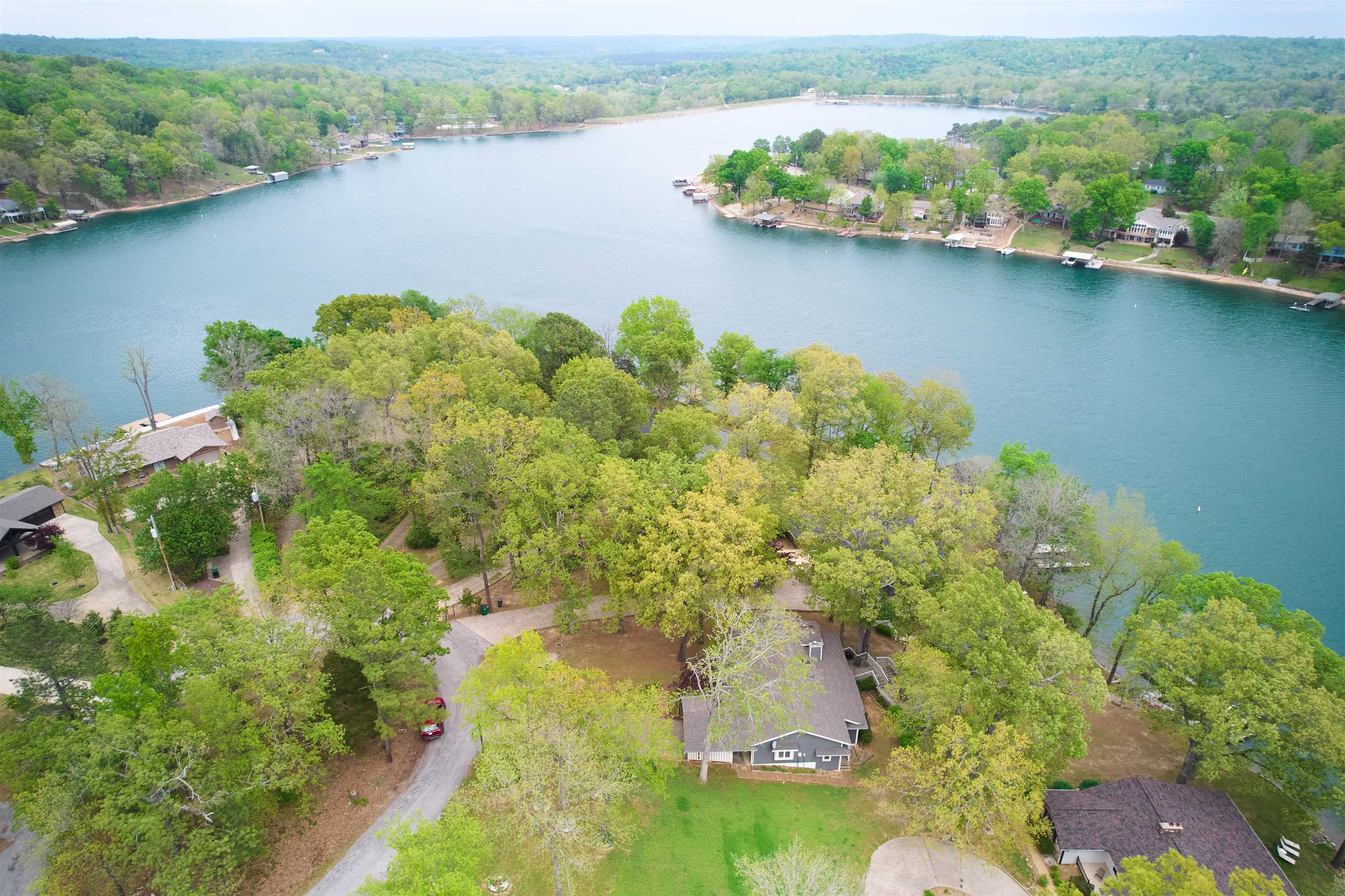 12 Winnebago Ter  Cherokee Village, AR