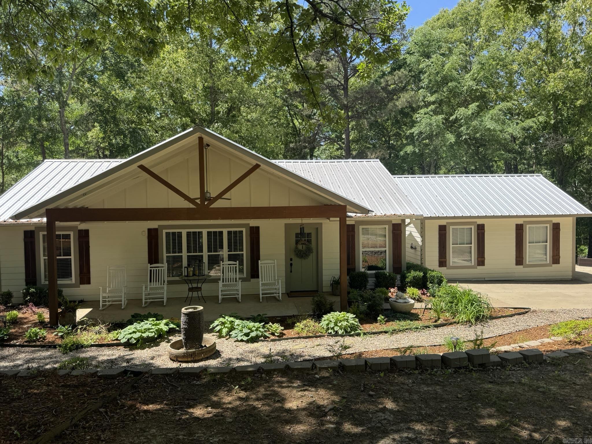 150 Old Schoolhouse  Beebe, AR