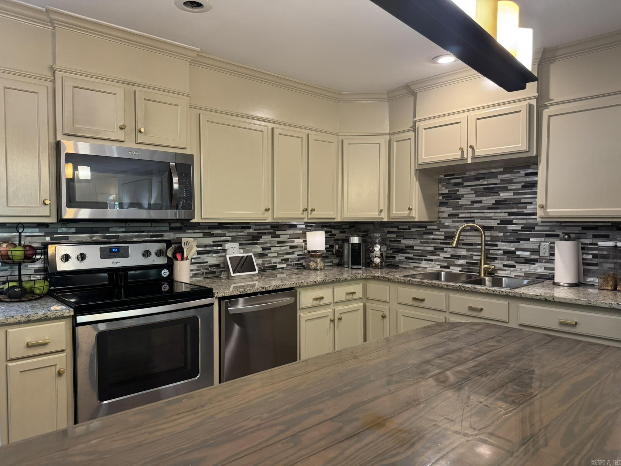 150 Old Schoolhouse  Beebe, AR