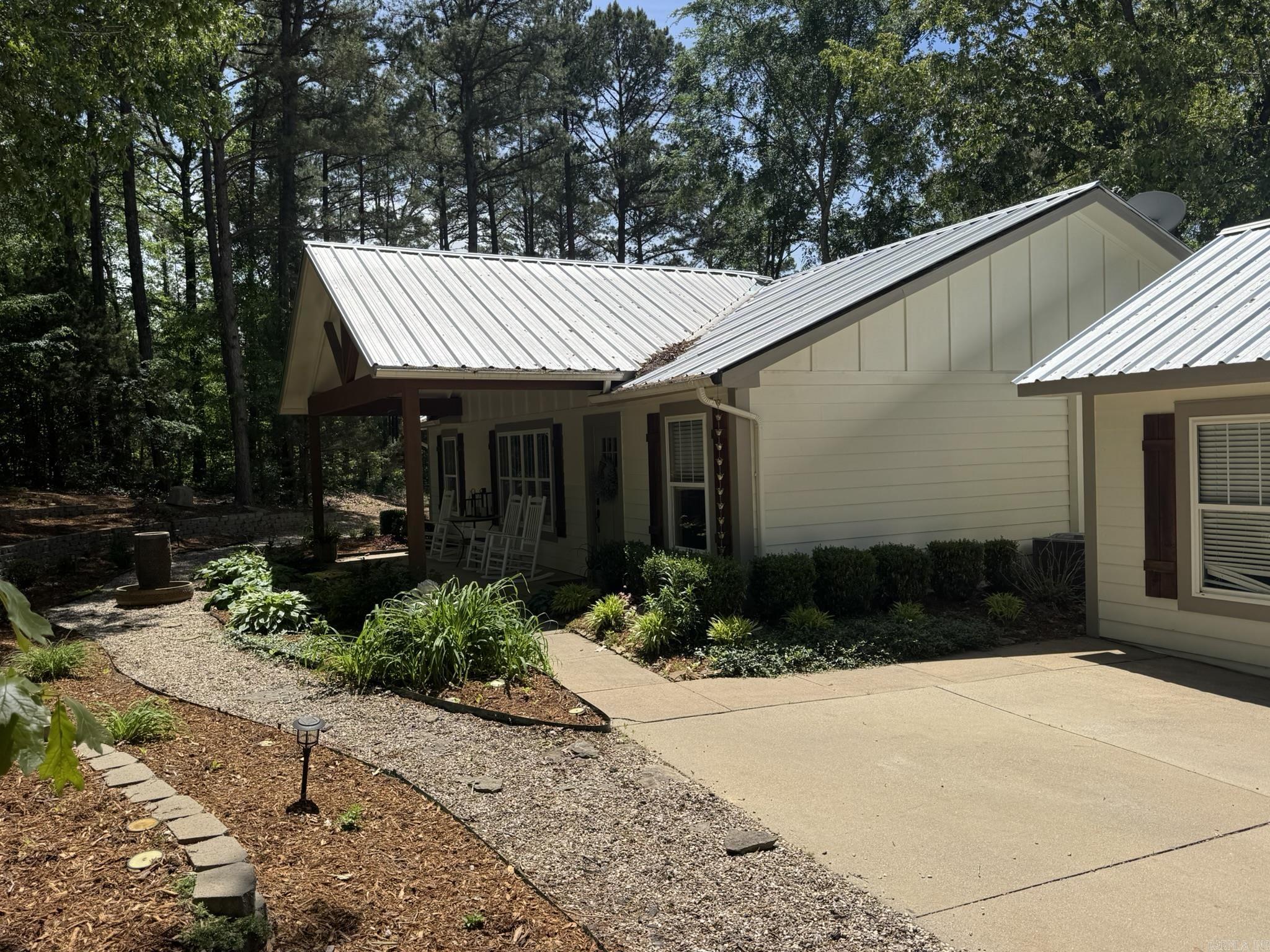 150 Old Schoolhouse  Beebe, AR