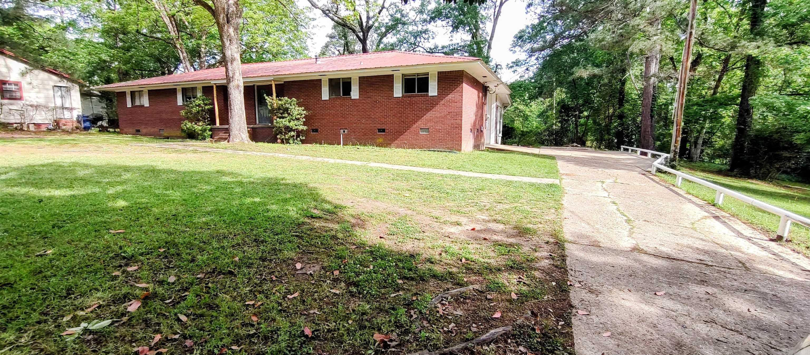 516 Oxford  Camden, AR