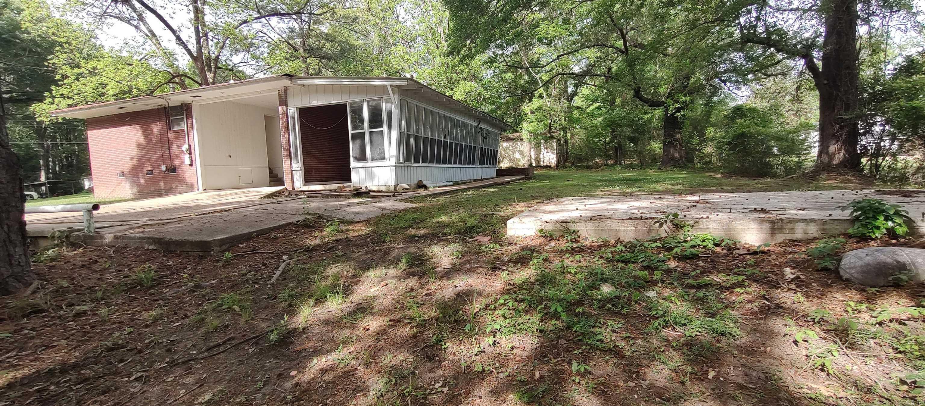 516 Oxford  Camden, AR