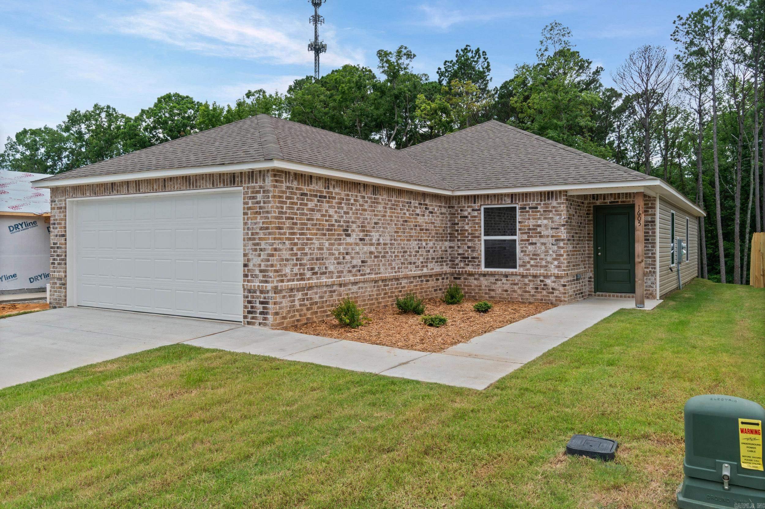1605 Rambling Brook Drive