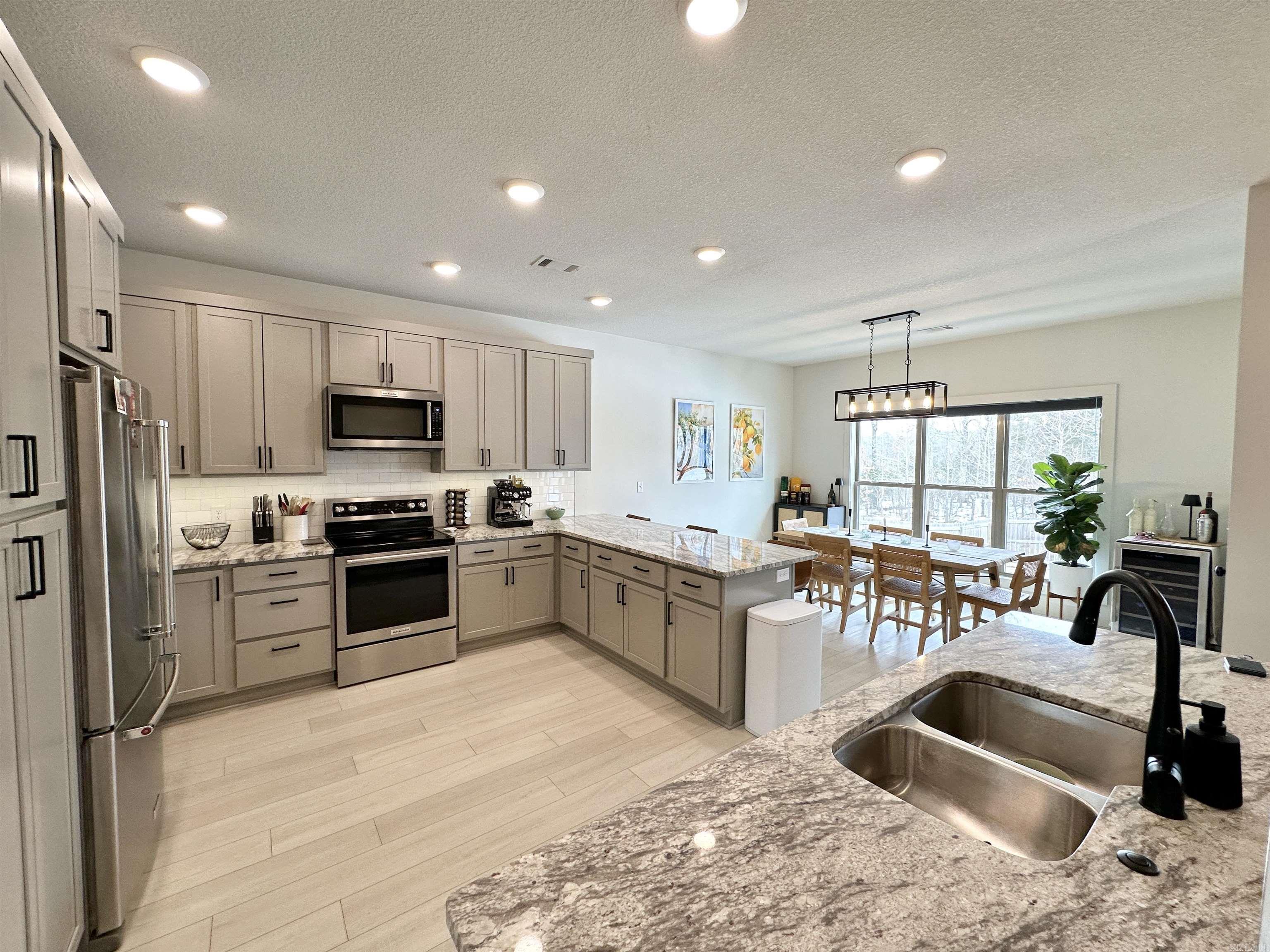 3420 Valencia  Jonesboro, AR