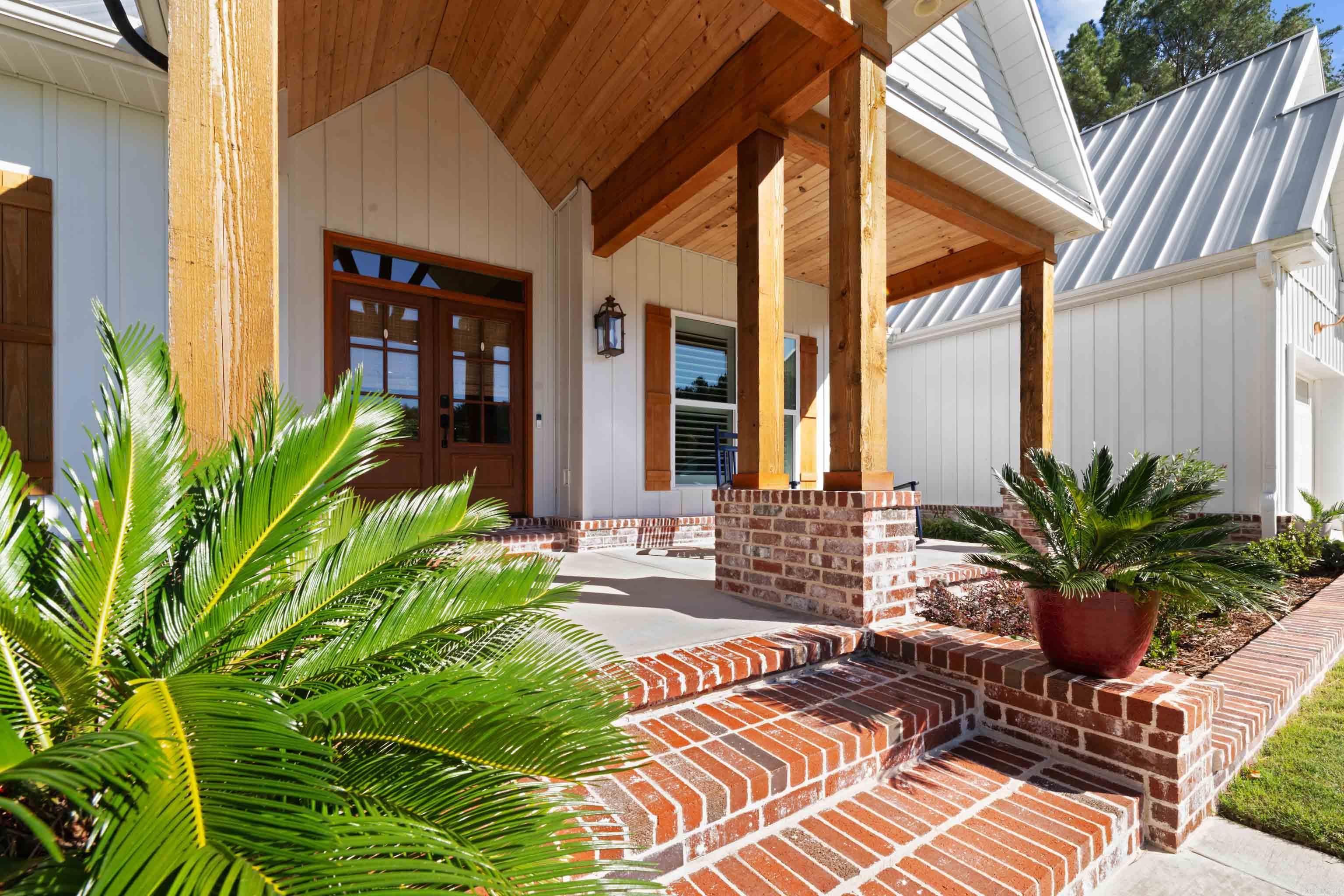 57 Iveon Clay Rd.  Pangburn, AR