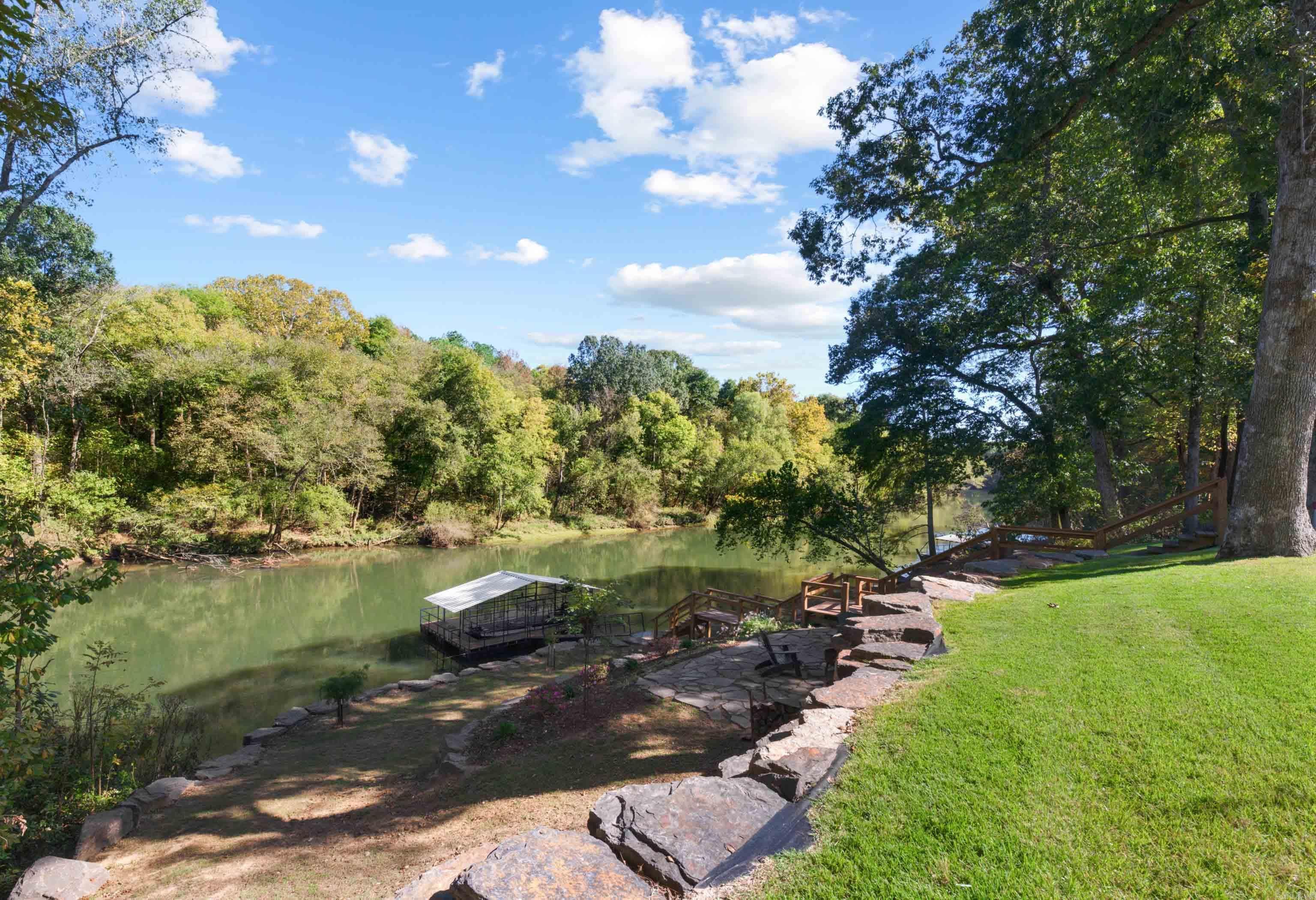 57 Iveon Clay Rd.  Pangburn, AR