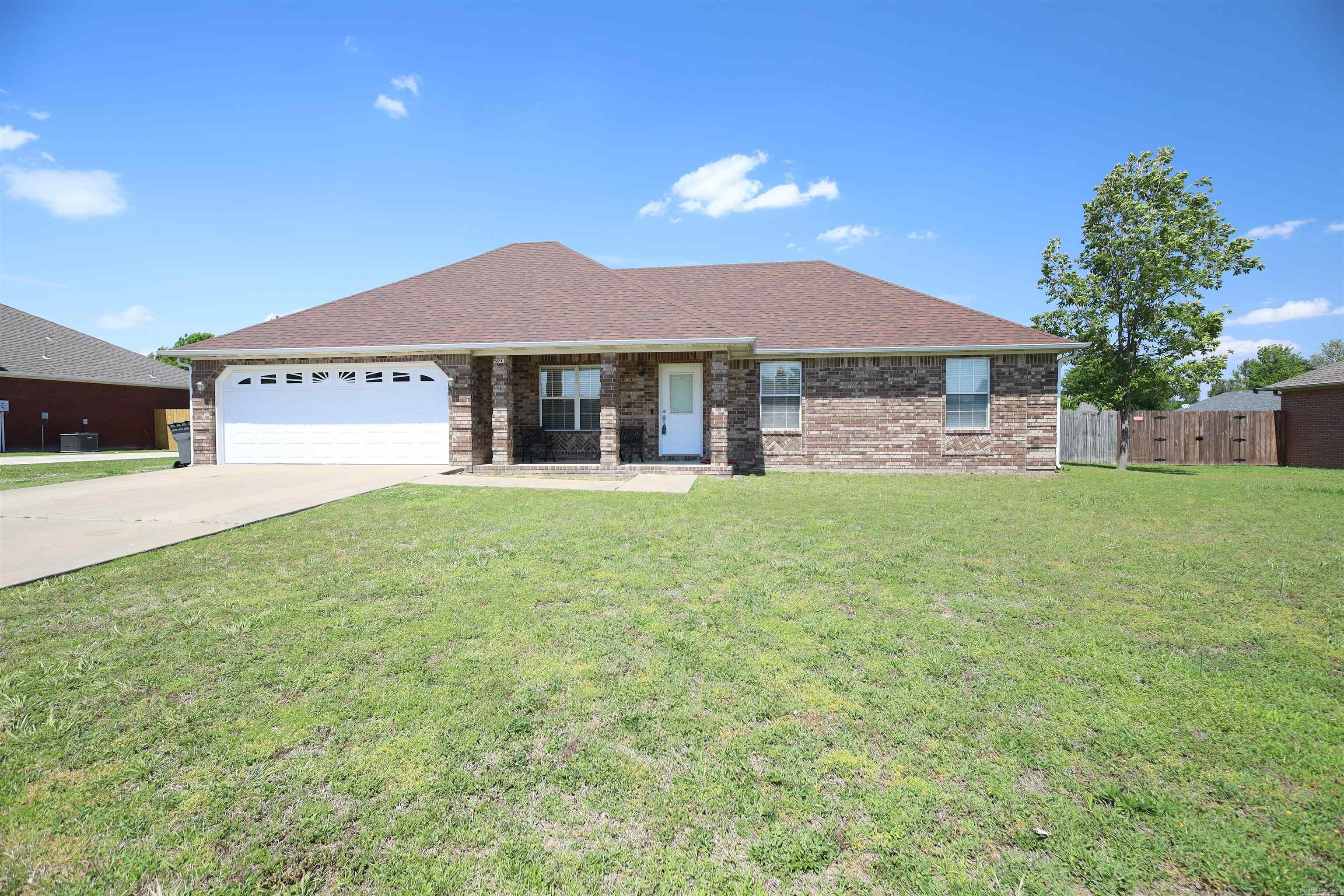 2801 Canterbury  Paragould, AR