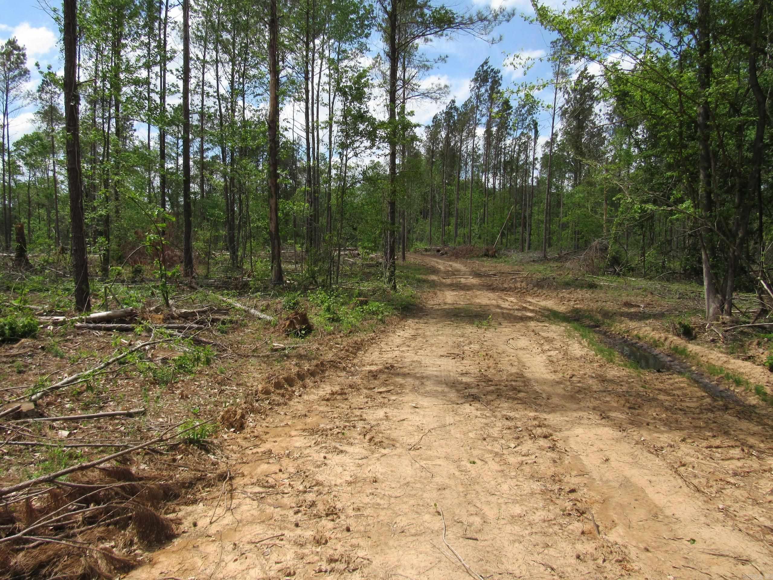 002 County Road 29  Hamburg, AR