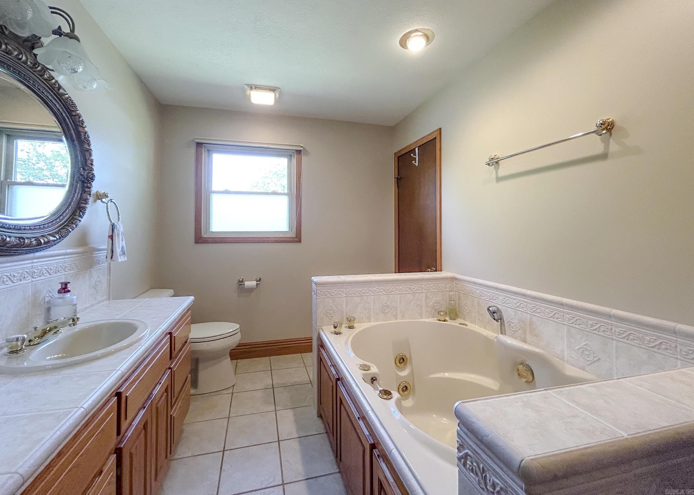 835 E 1st Street  Mountain Home, AR