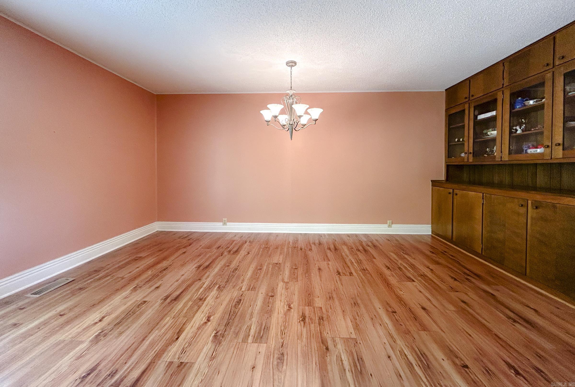 835 E 1st Street  Mountain Home, AR