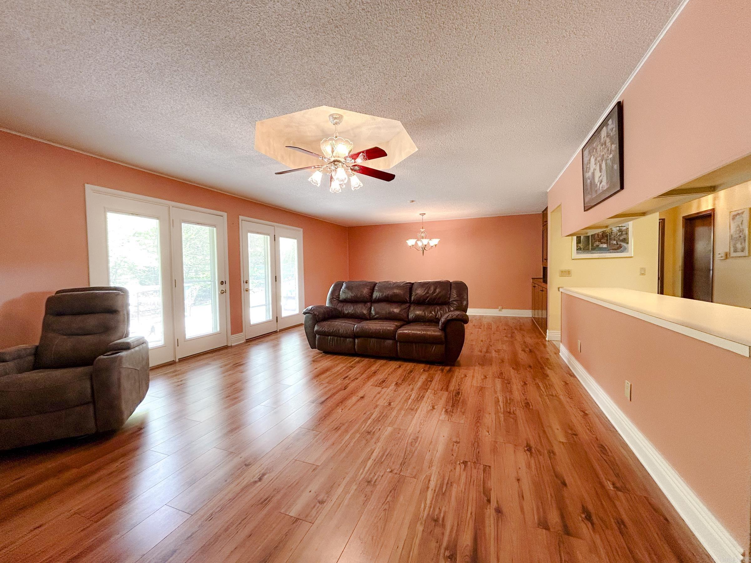 835 E 1st Street  Mountain Home, AR