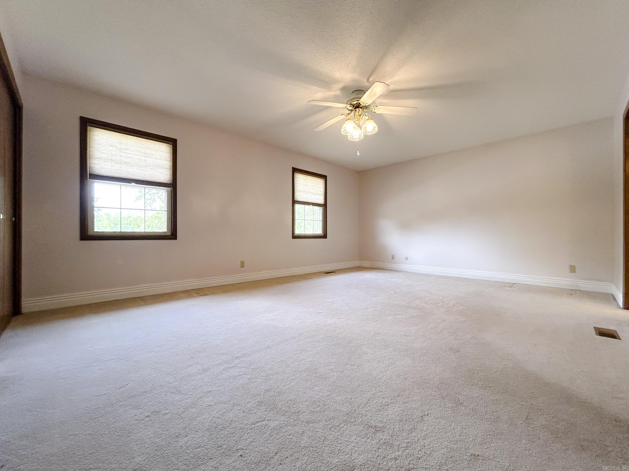 835 E 1st Street  Mountain Home, AR