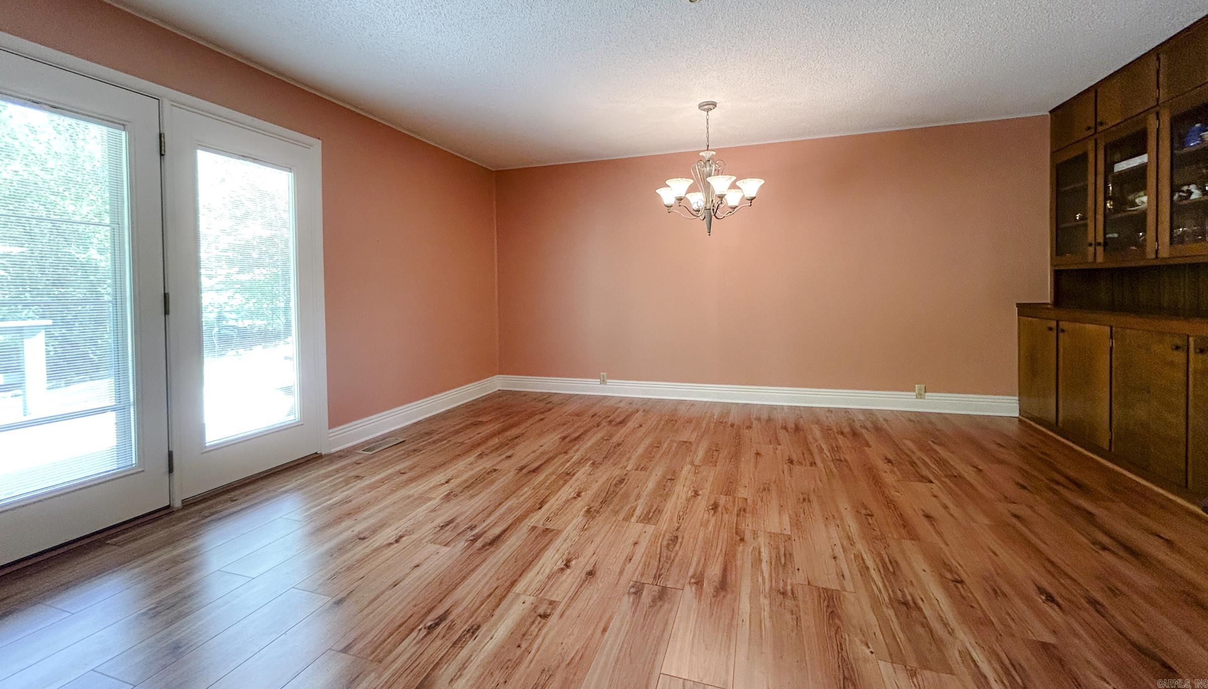 835 E 1st Street  Mountain Home, AR