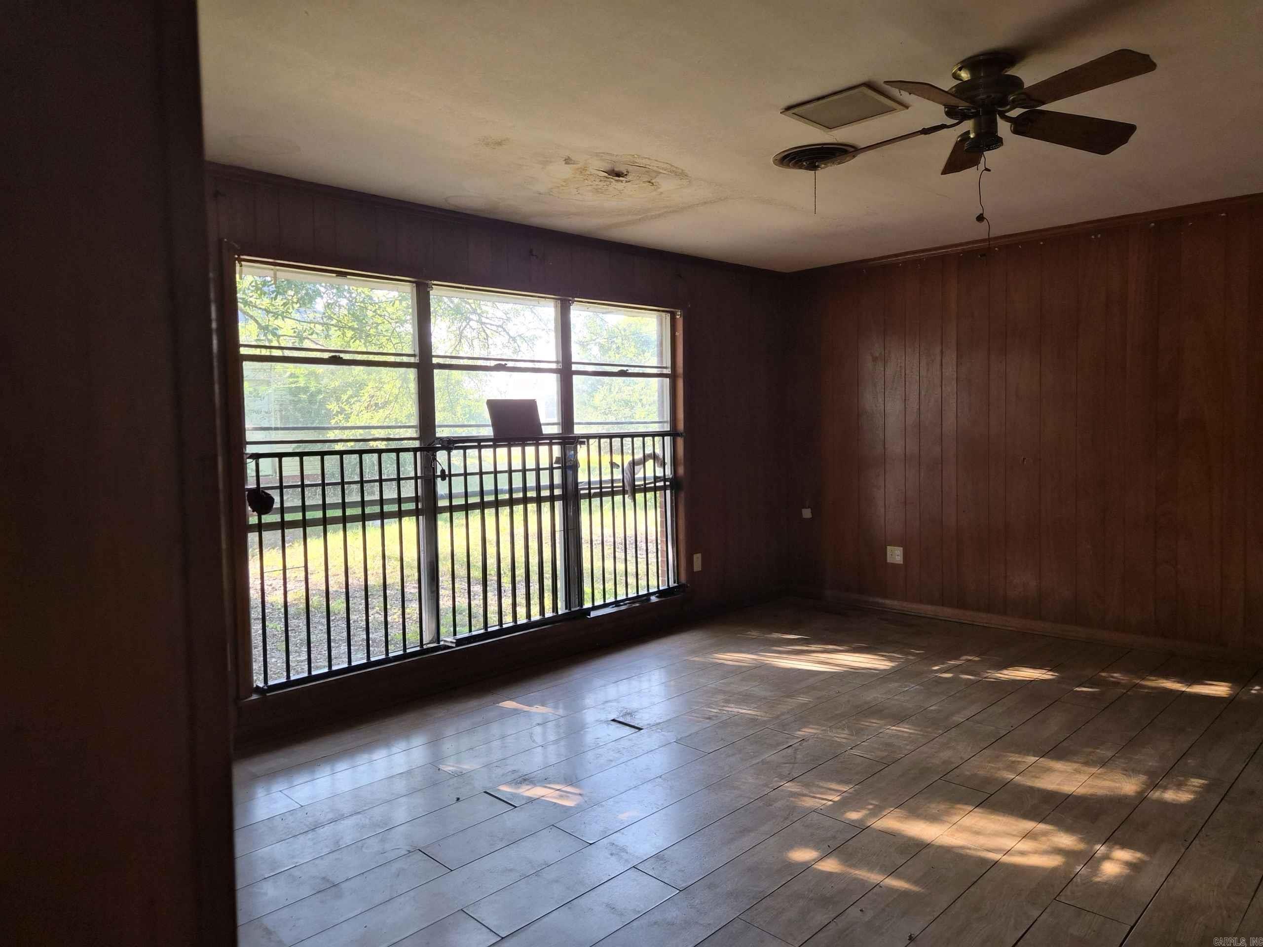 1707 S Oak  Pine Bluff, AR