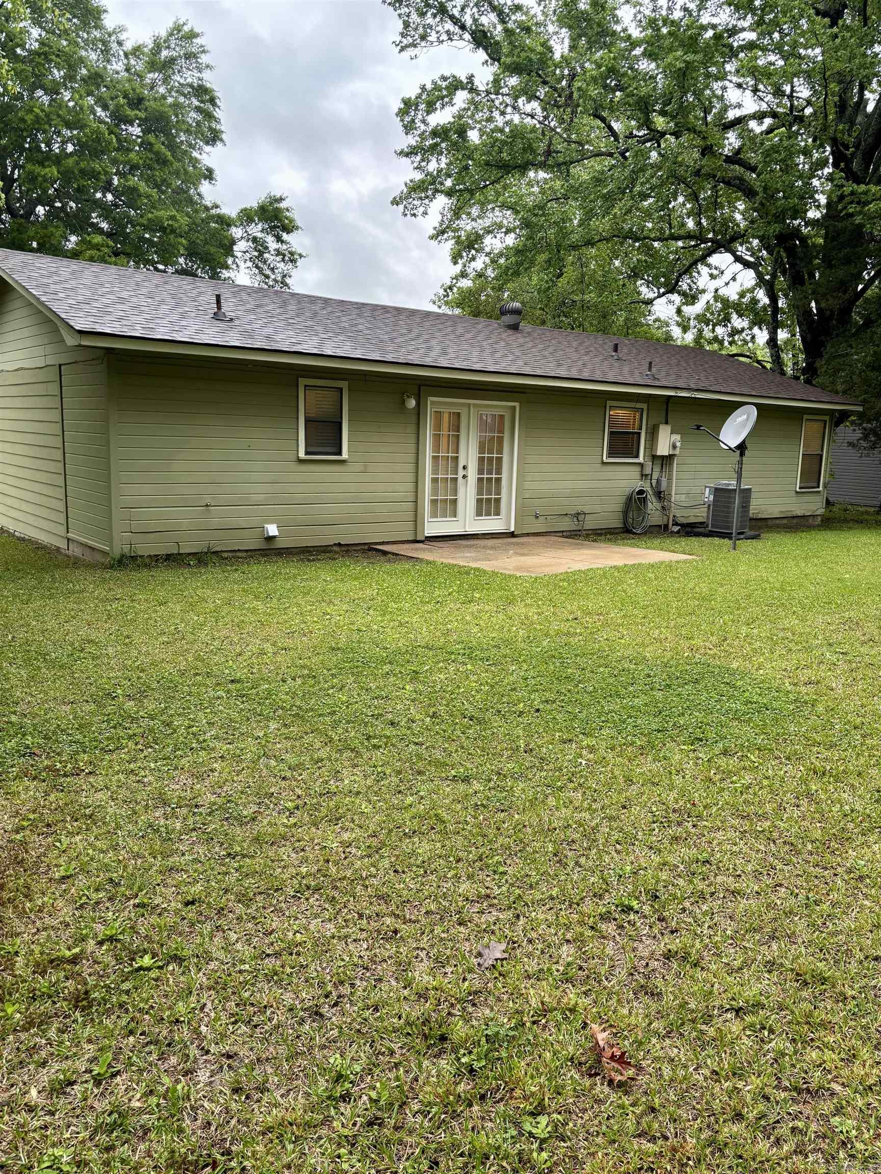 1613 N James  Jacksonville, AR