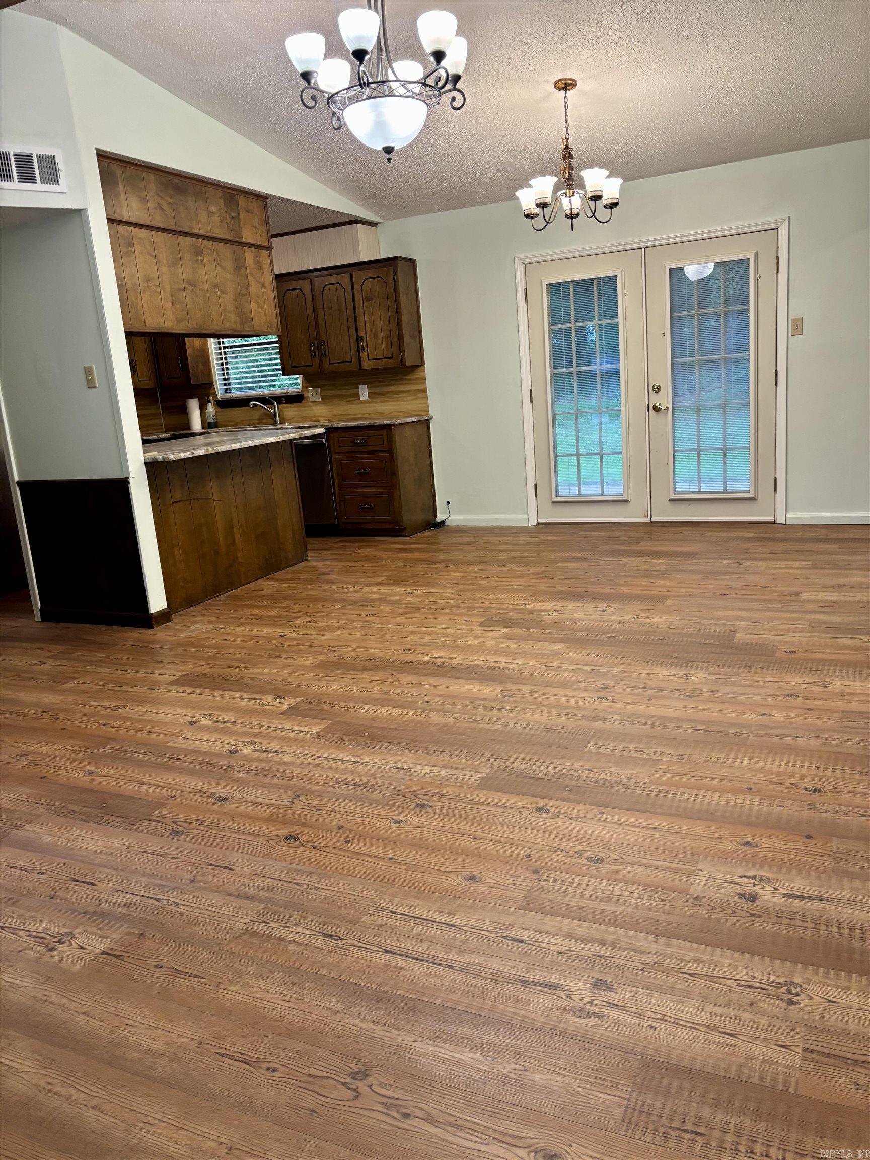 1613 N James  Jacksonville, AR