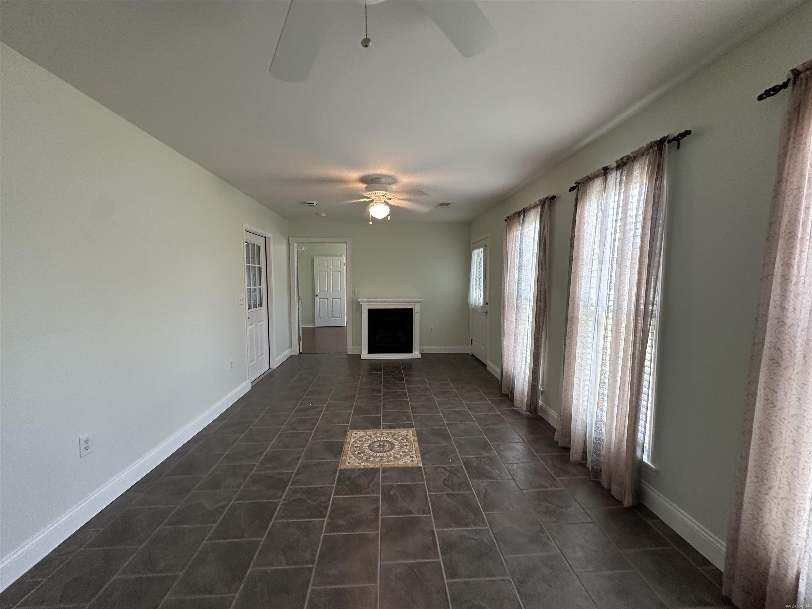 746 Embassy Parkway  Mountain Home, AR