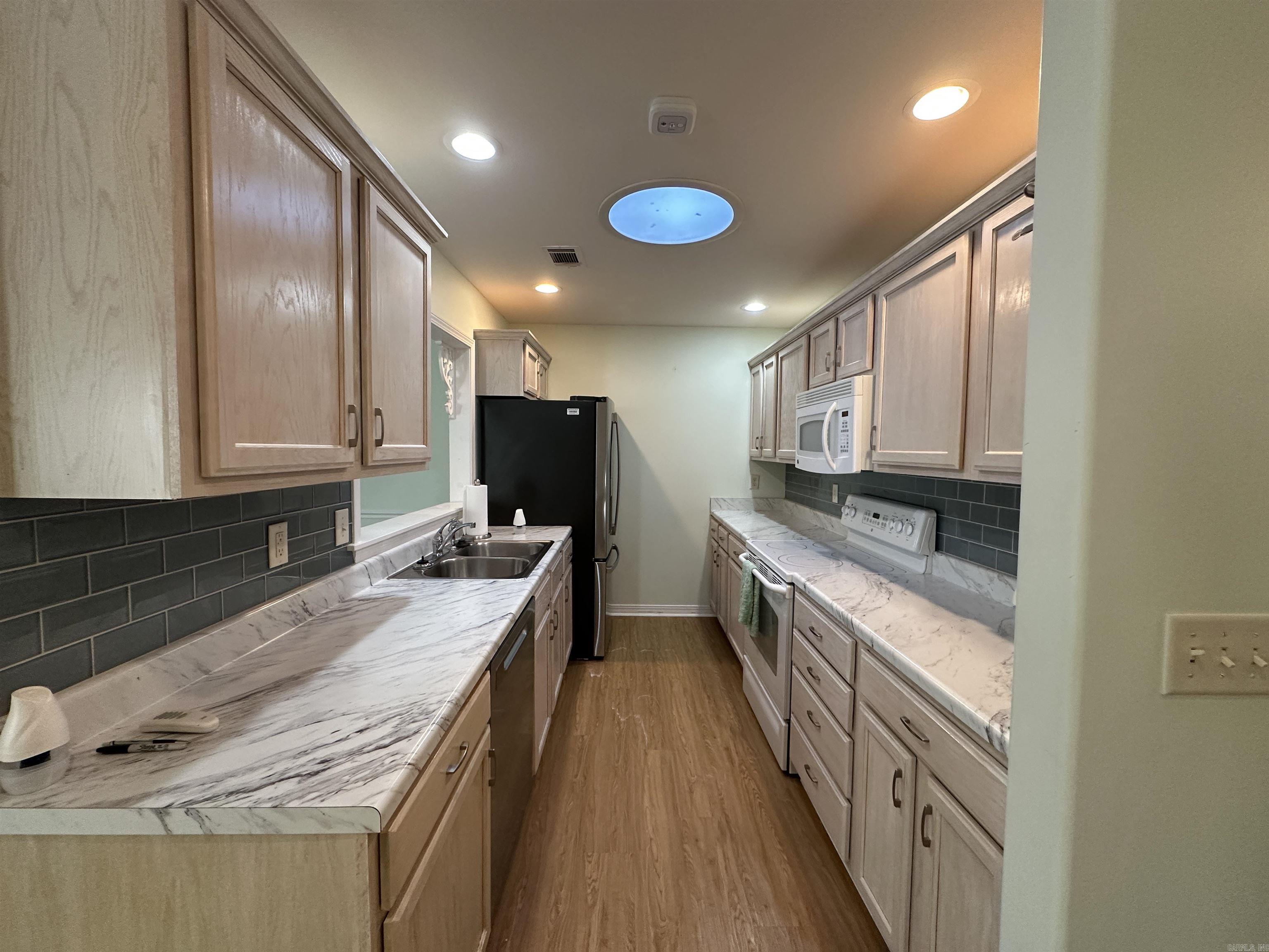 746 Embassy Parkway  Mountain Home, AR