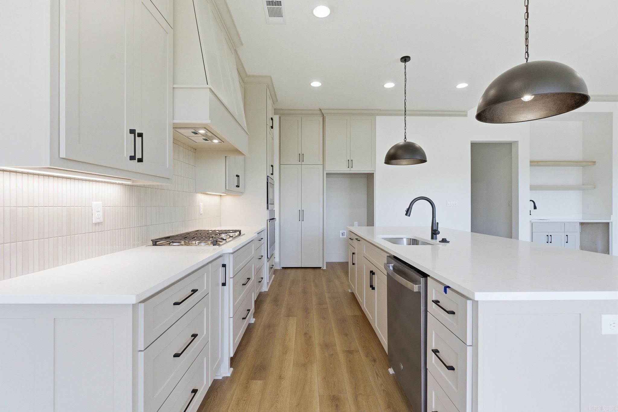 5 Mountain Brook  Little Rock, AR