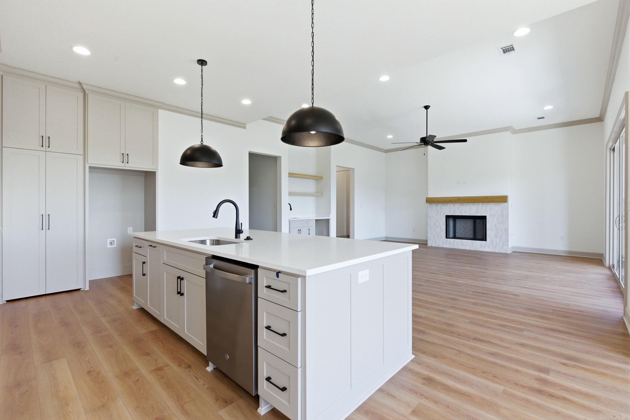 5 Mountain Brook  Little Rock, AR