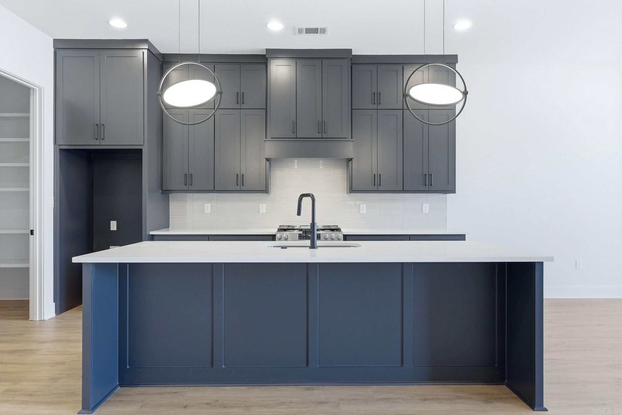 20 Mountain Brook  Little Rock, AR