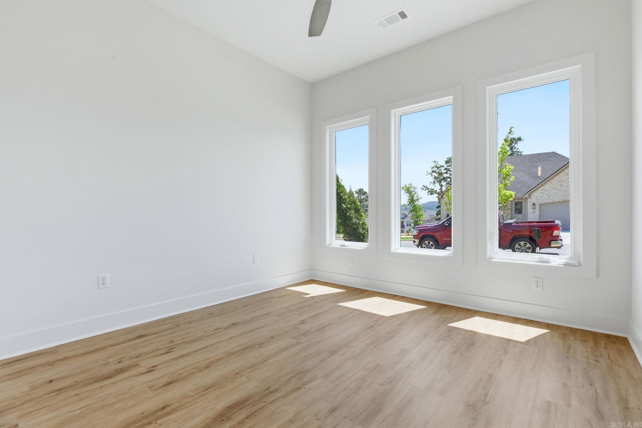 20 Mountain Brook  Little Rock, AR